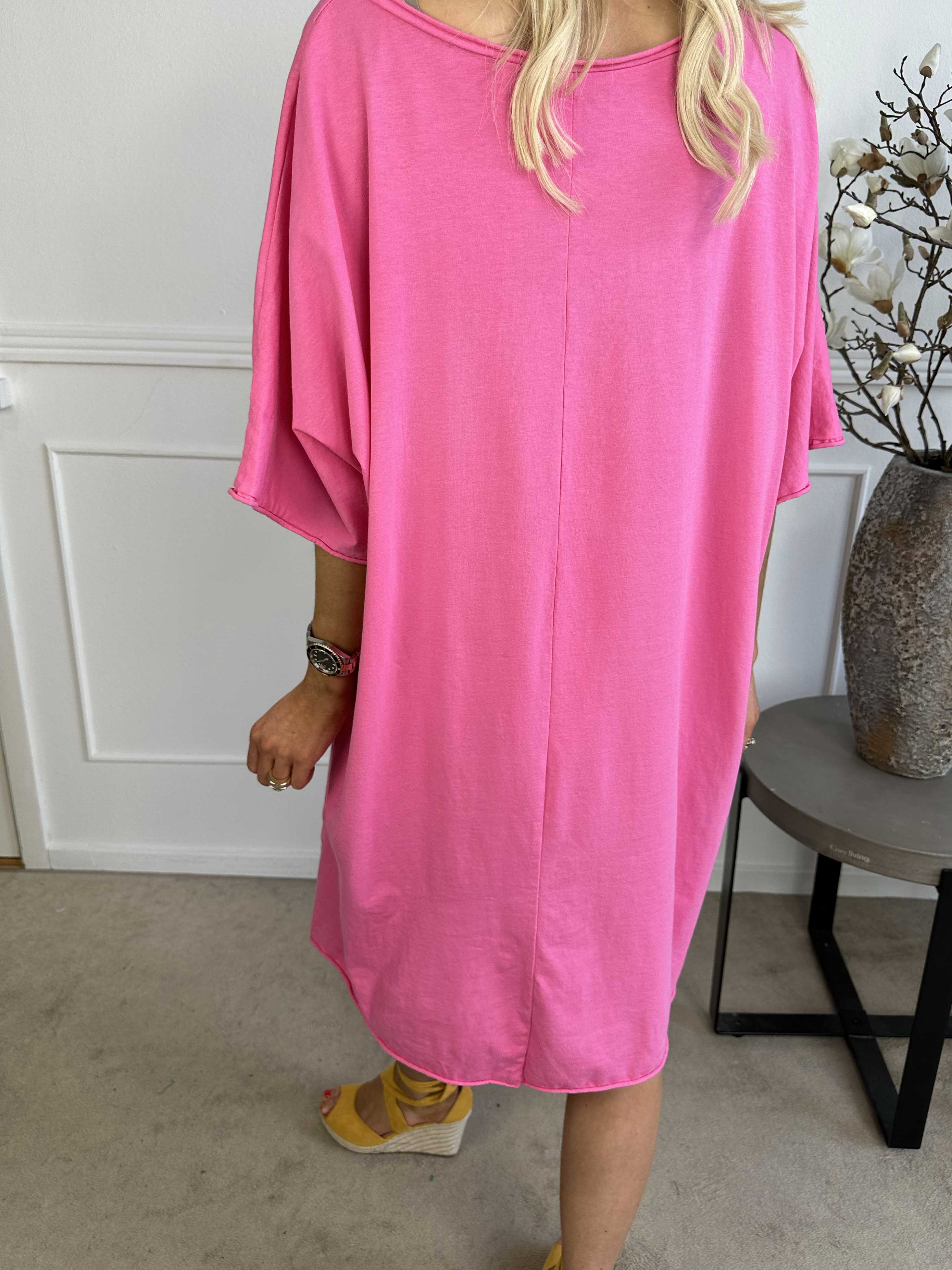 Shila - T-shirtkjole i bomuld med hjerte i pailletter