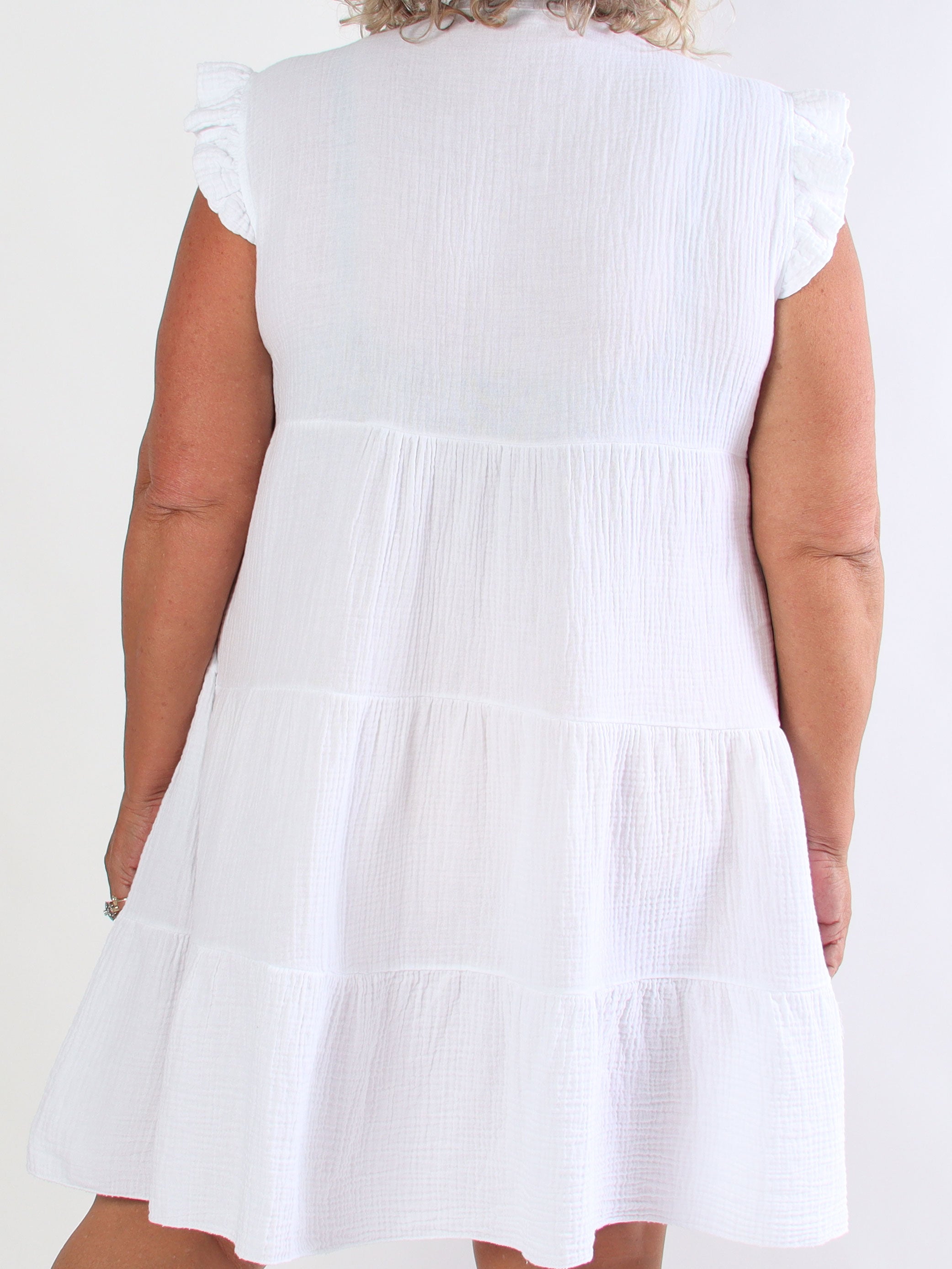 Layla Plain - Plus size kjole i lag-på-lag design af blødt bomulds musselinstof