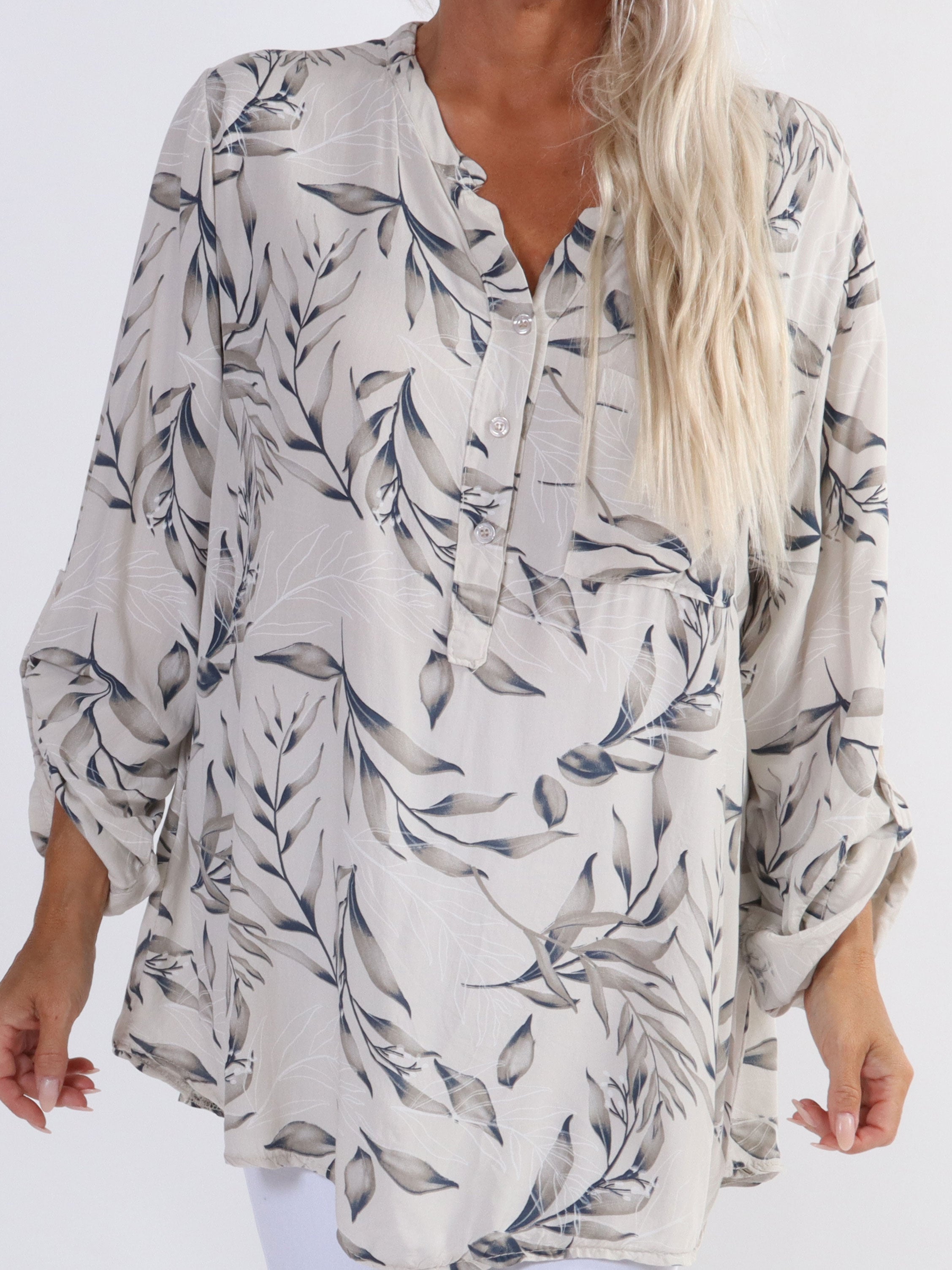 Sne - Fin plus size skjorte i bomuld med blad motiver