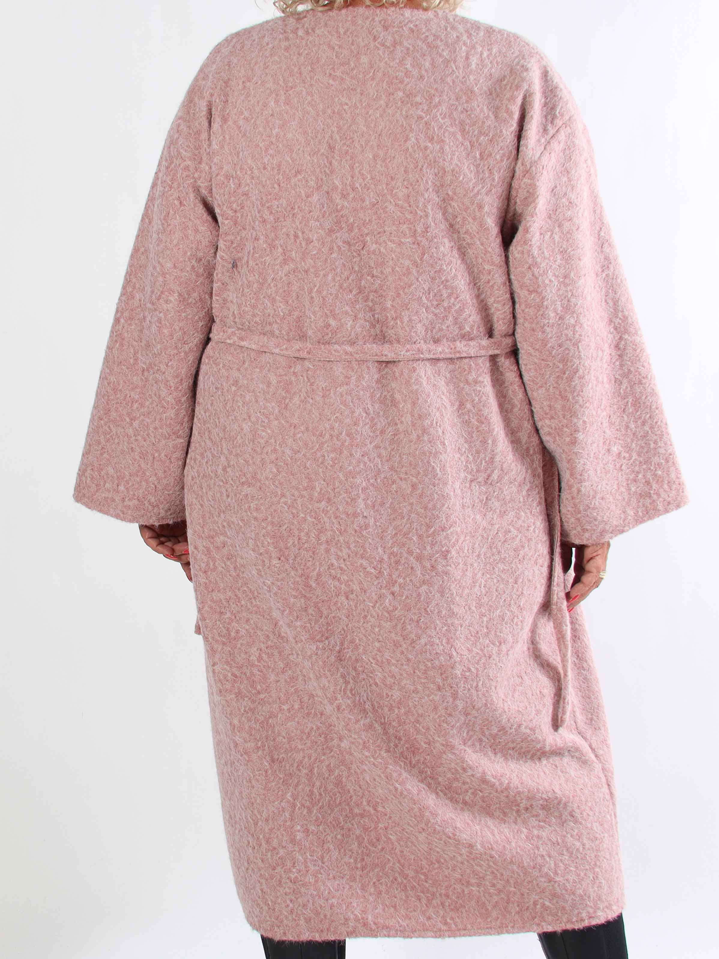 Solrun - Blød frakke med stor guld knap og bindebånd