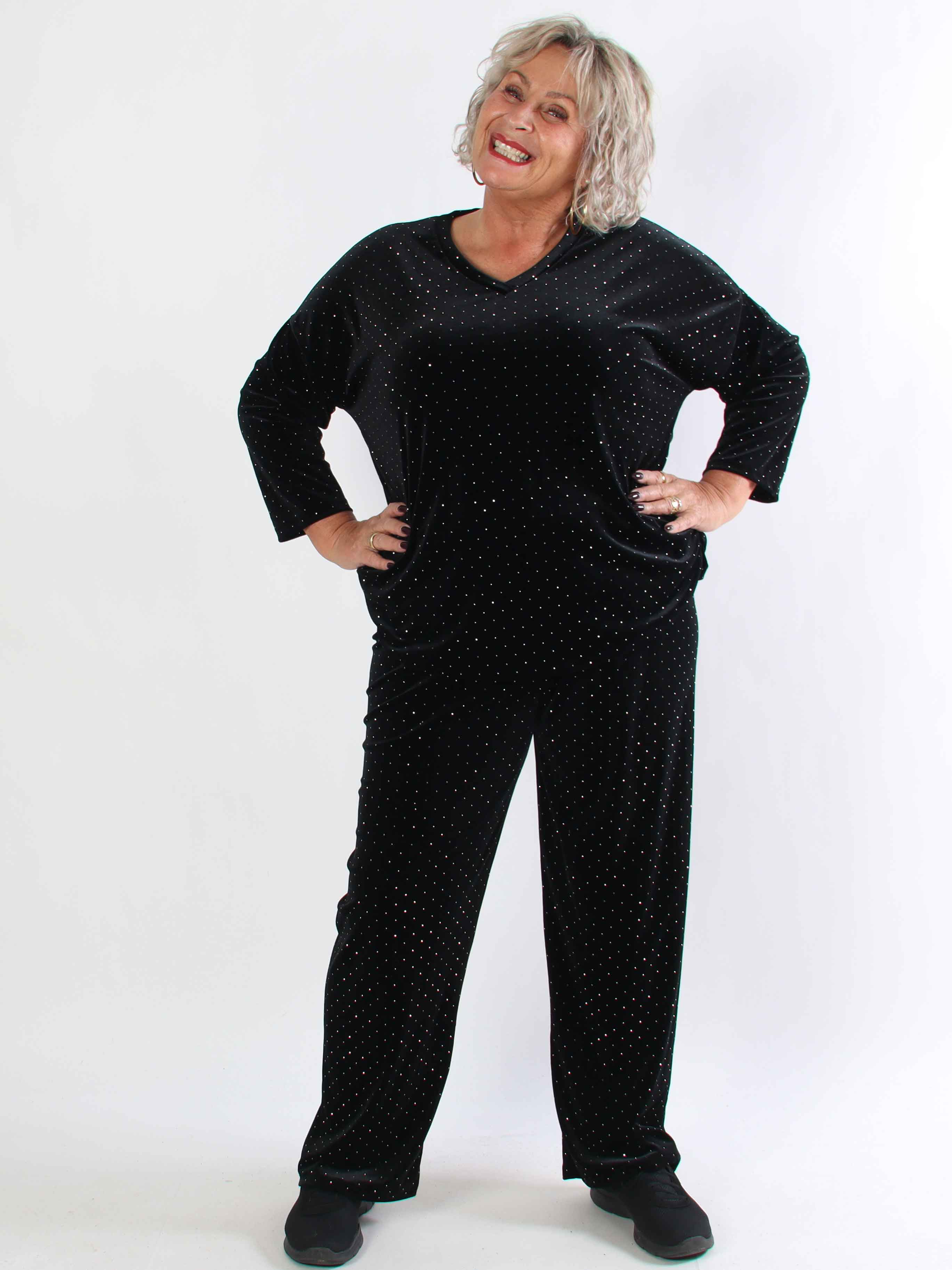 Sparkling - Blødt velour plus size sæt med skinnede sten