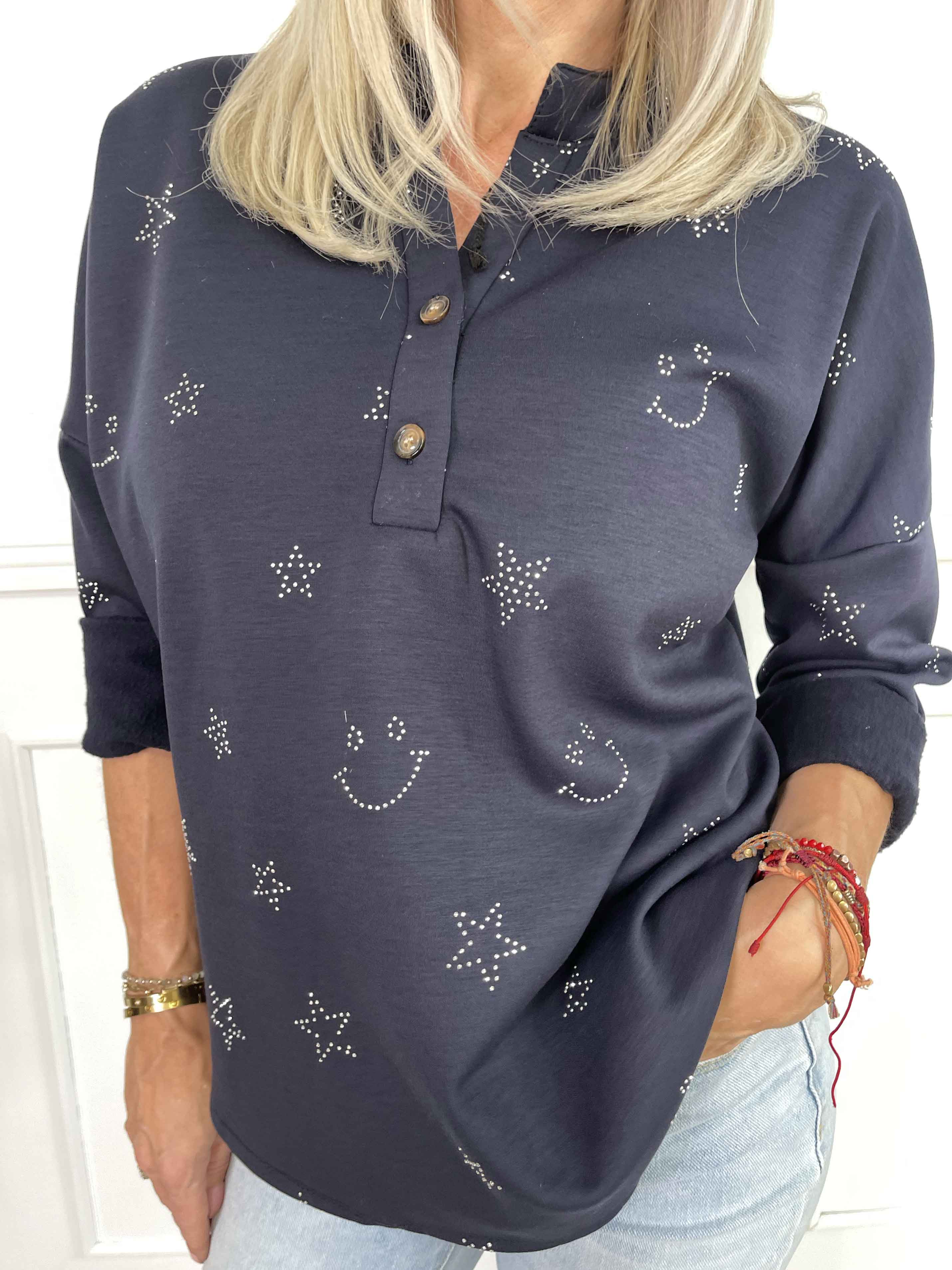 Star - Blød skjorte med smiley og stjerner af similisten