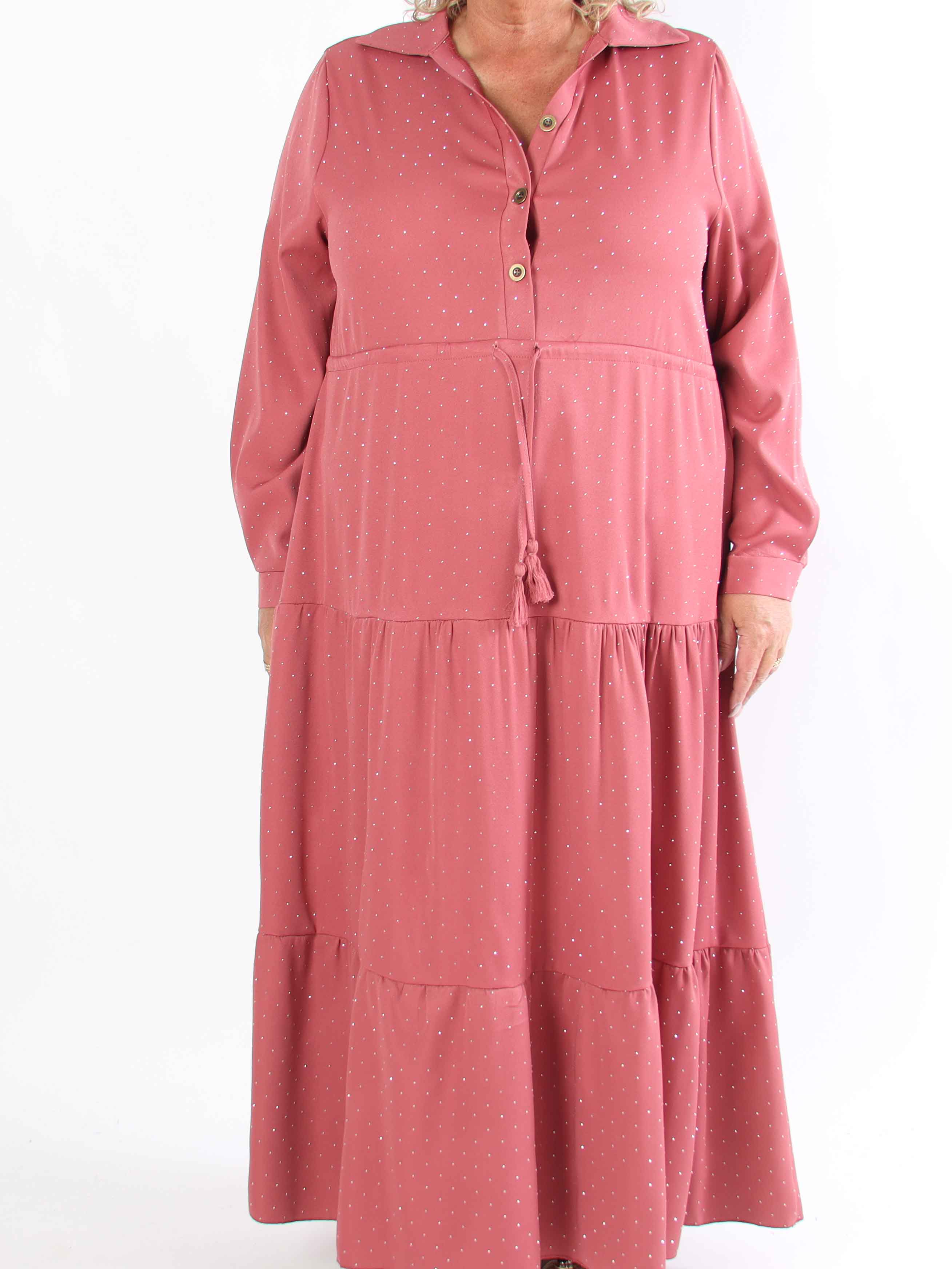 Starlight - Plus size kjole med lag på lag look pyntet med similisten