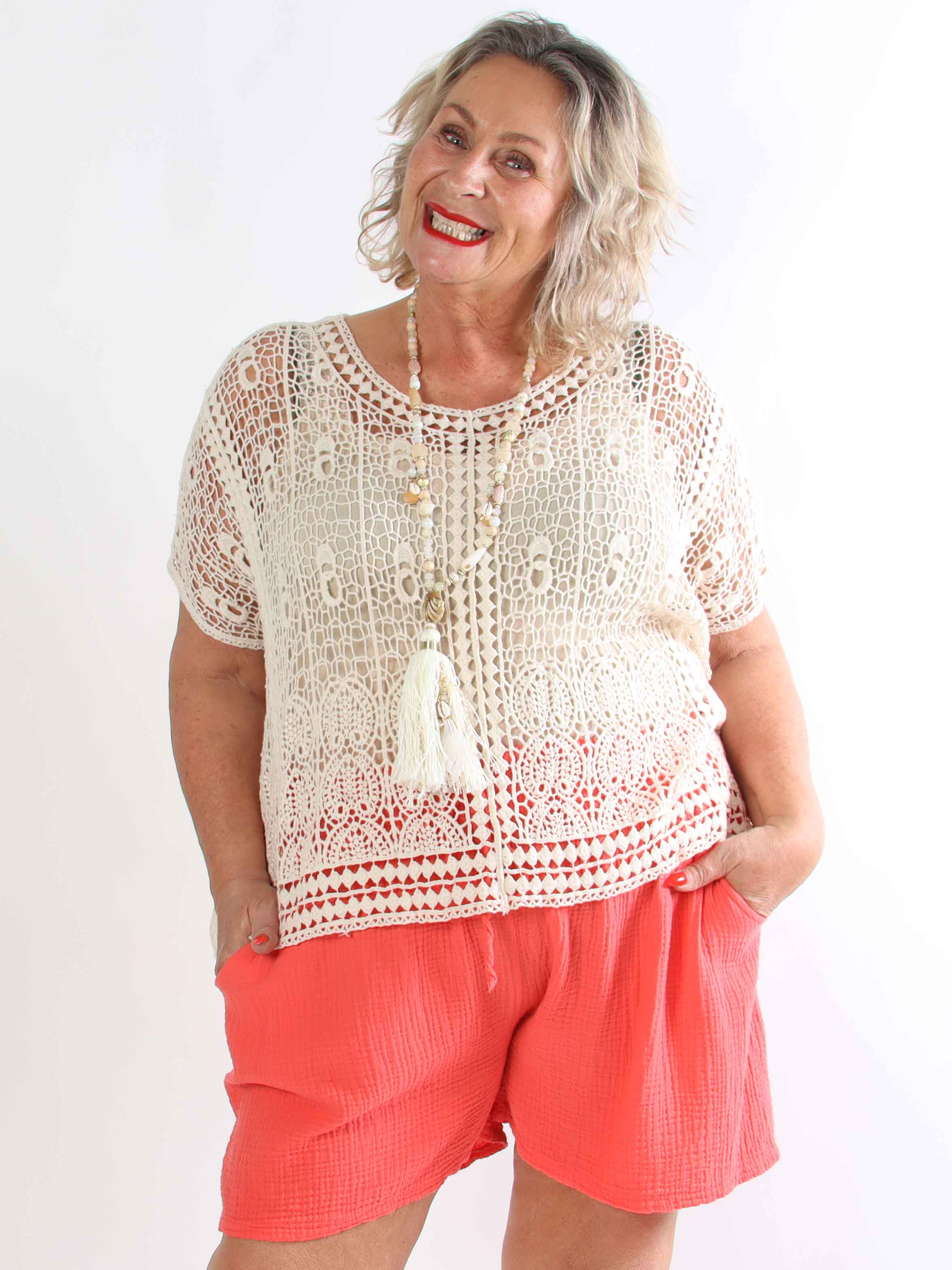 Stevie - Bløde plus size shorts i bomuldsbæk og bølge stof