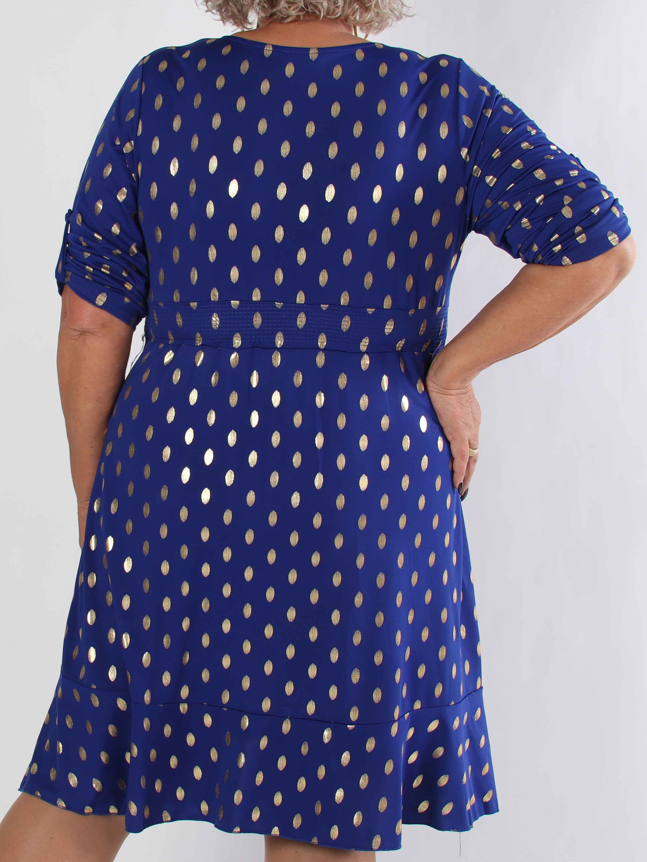 Savina Gold - Elastisk plus size kjole i slå-om-look med guld dutter