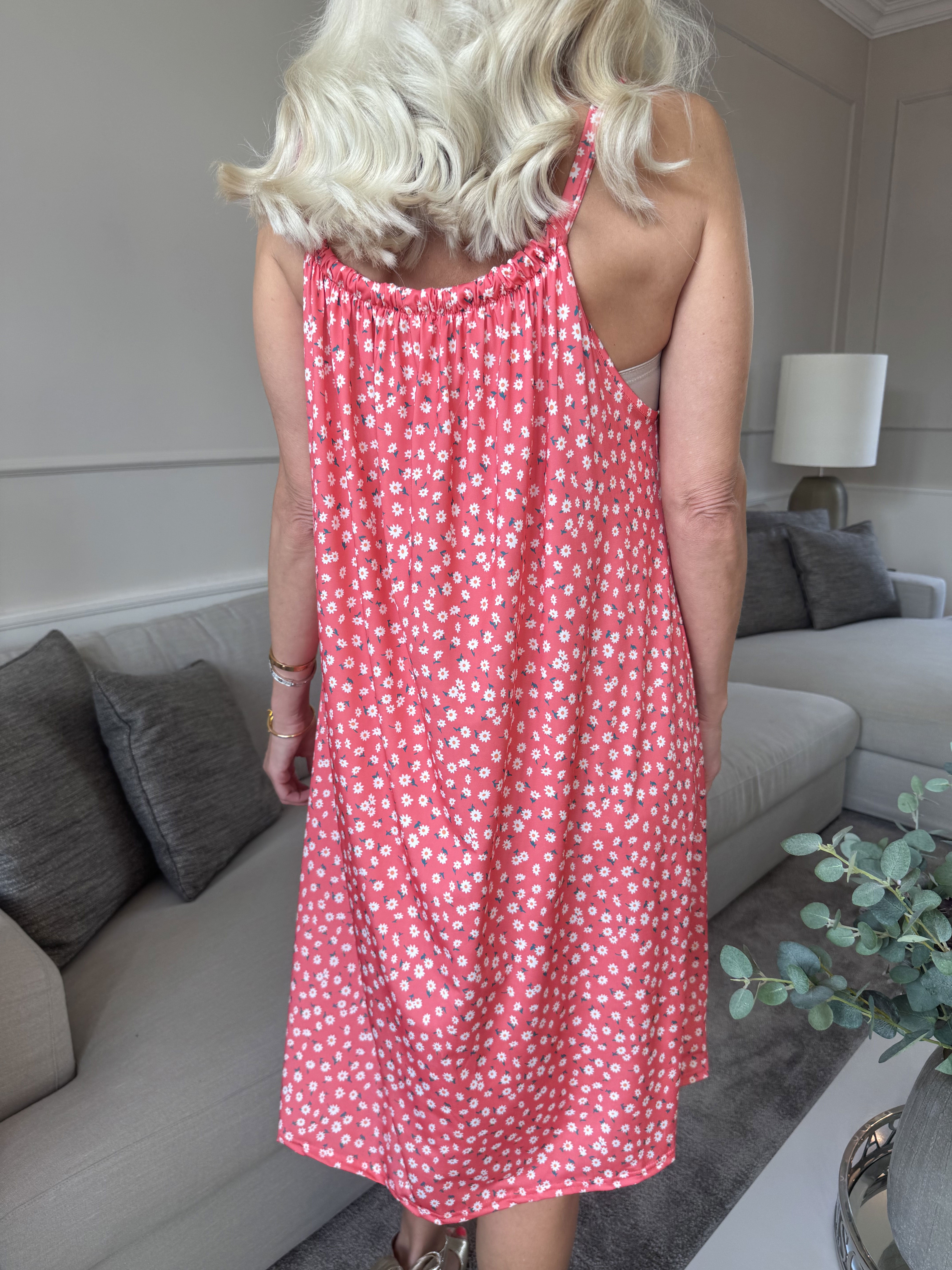 SunLove Small Flower - Elastisk stropkjole med blomsterprint