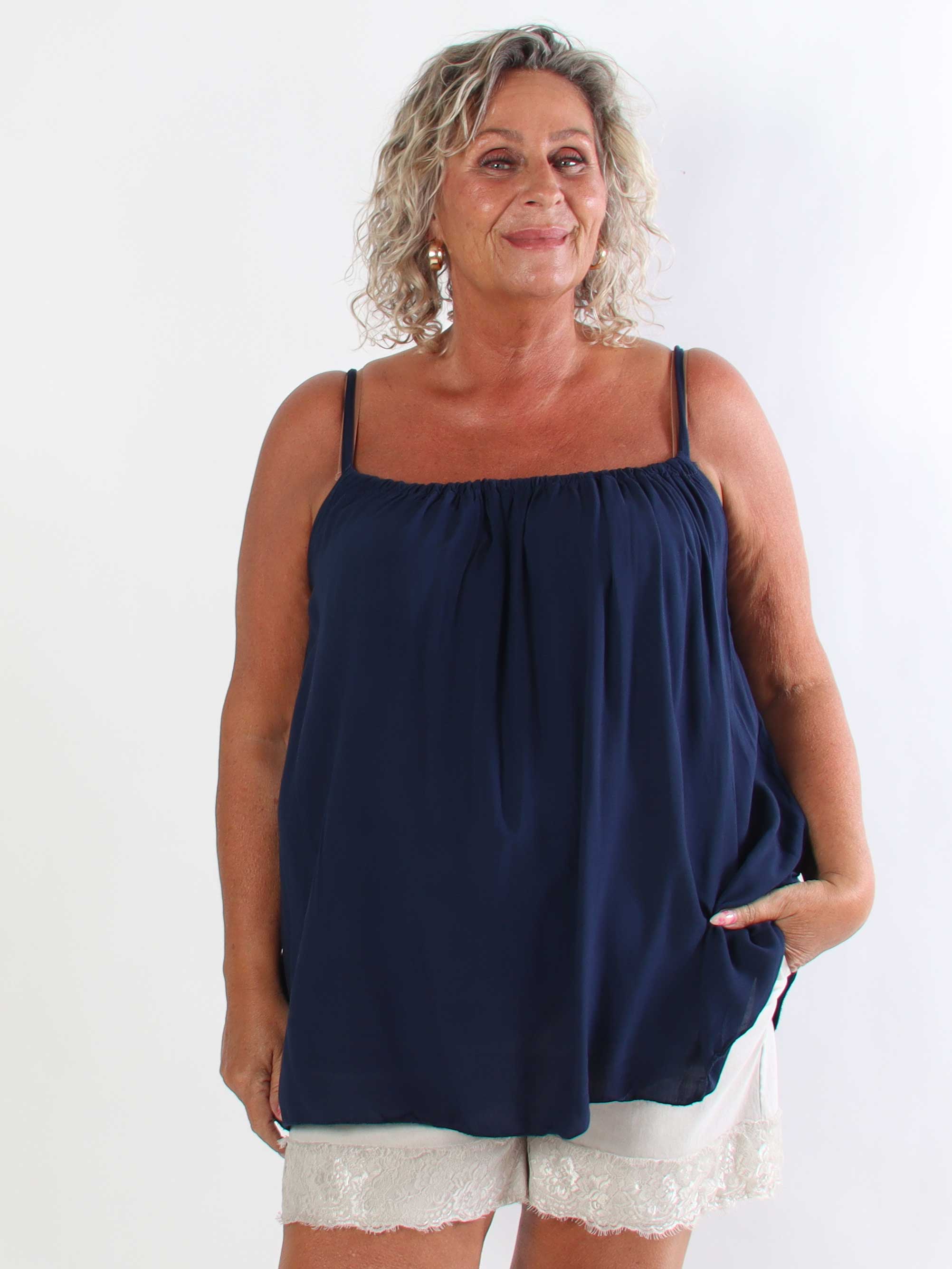 Sunshines Top - Let og luftig plus size top i viskose