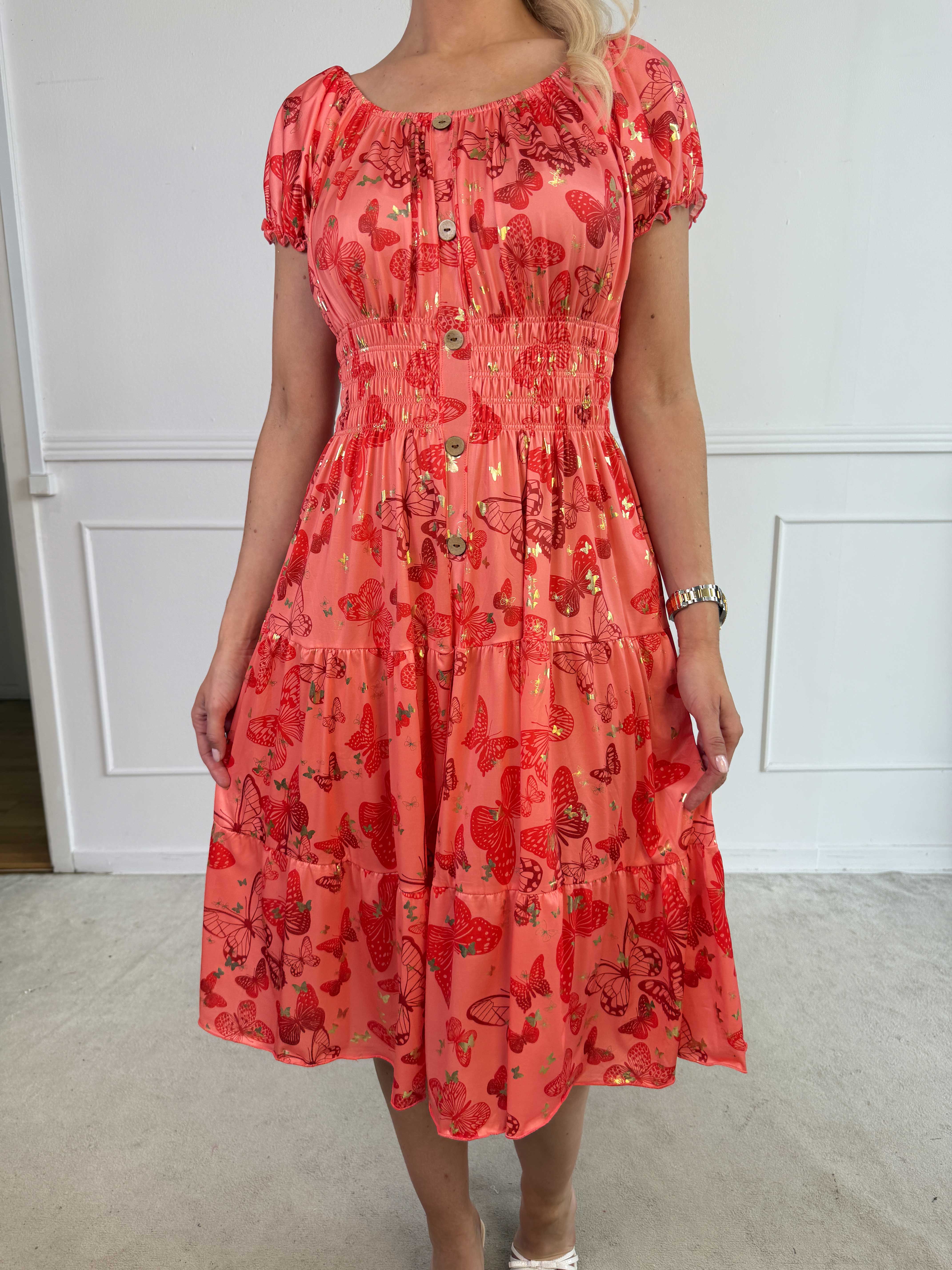 Tea Butterfly - Plus size kjole med smukt sommerfugleprint og elastisk udskæring