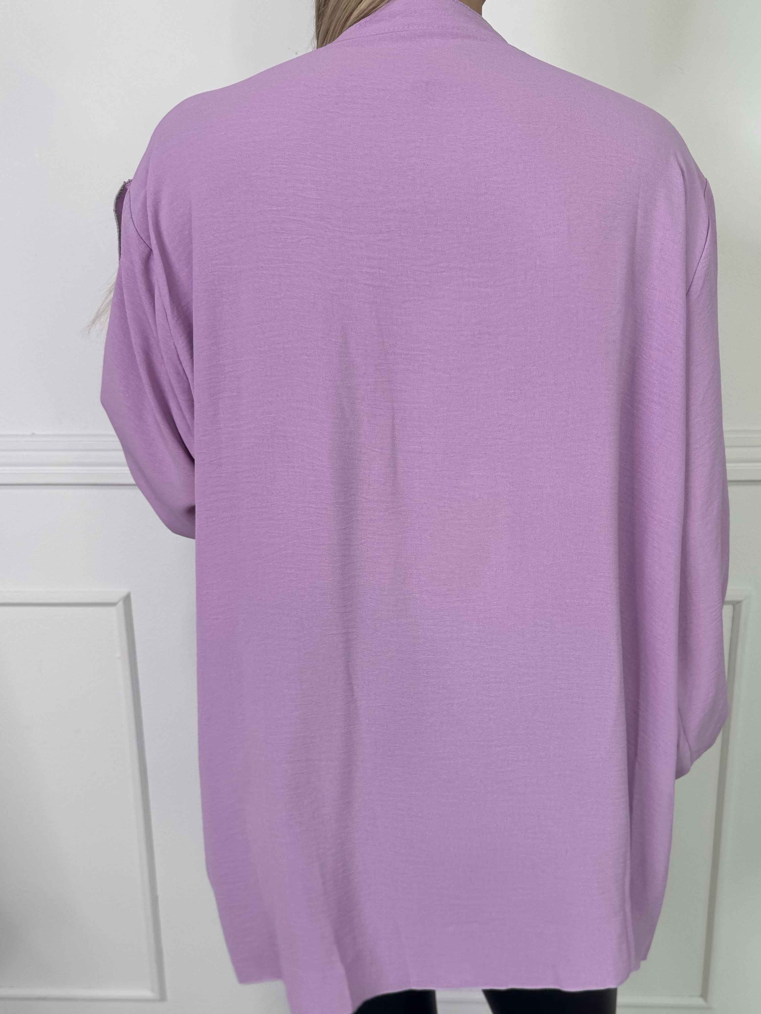 Trudie - Sød skjorte i viskose med fine flæser foran