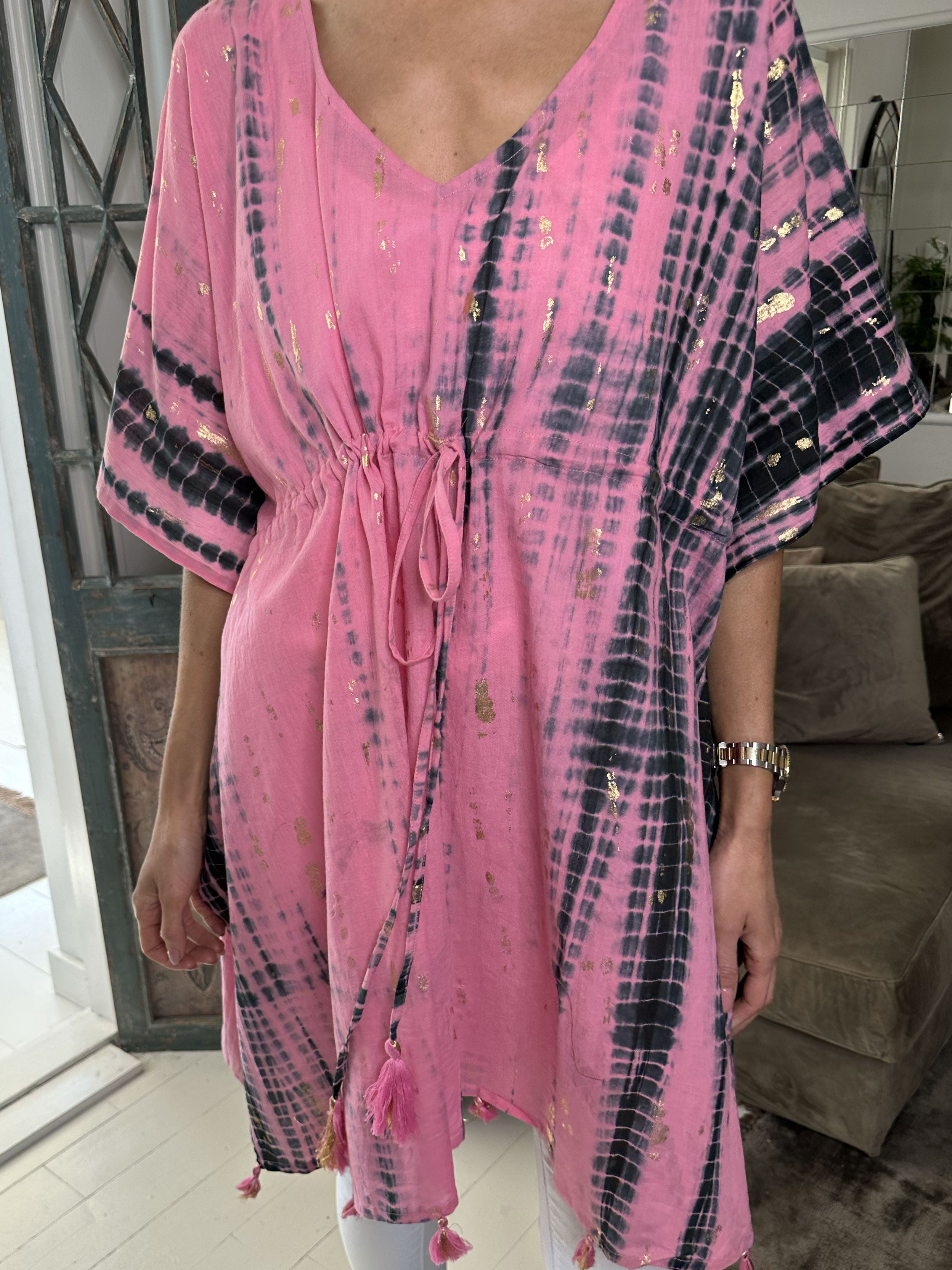 Tulle - Let tunika med guld strøg og bindebånd