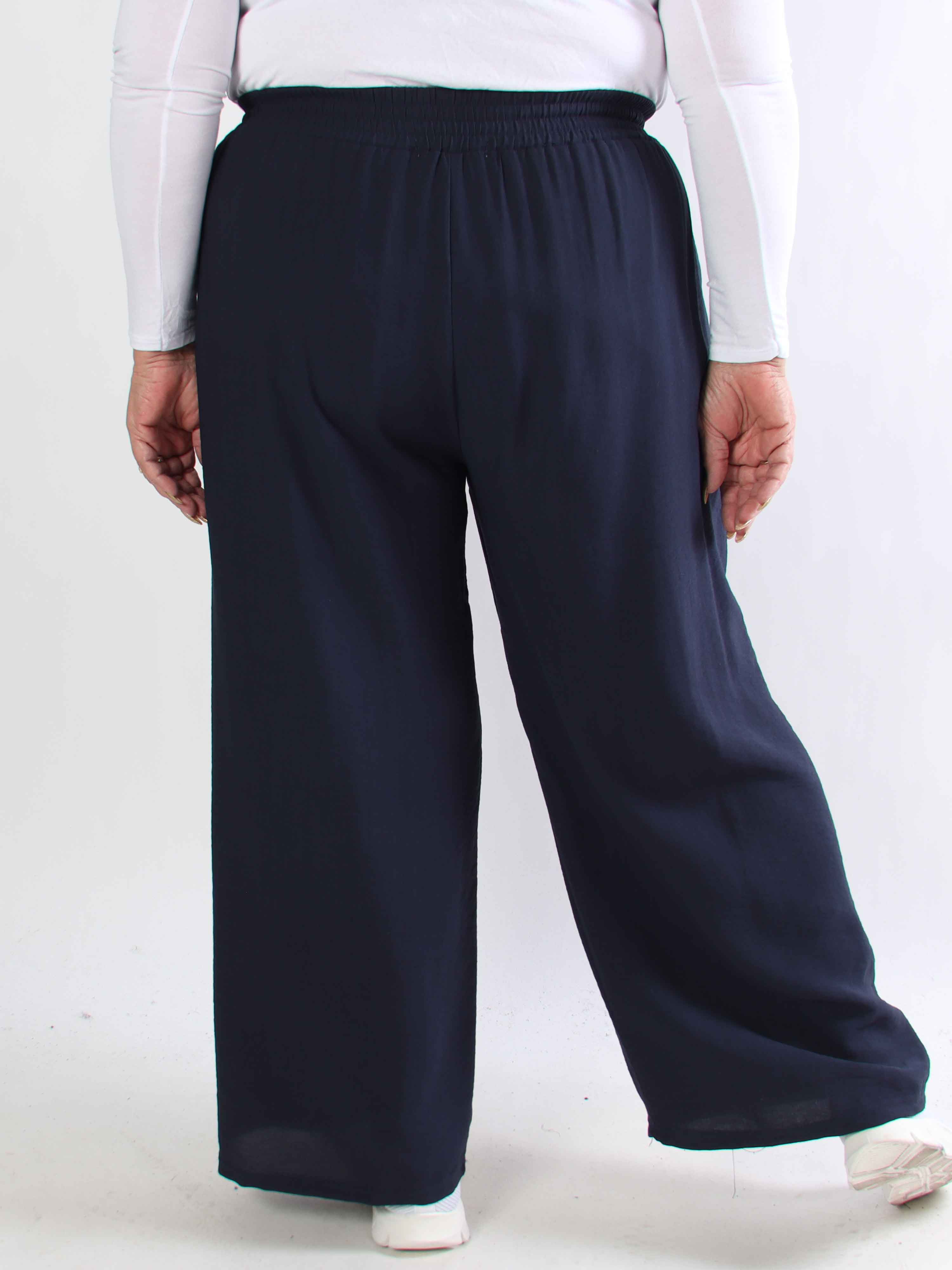 Tyra - Løse bukser i en viskoseblanding