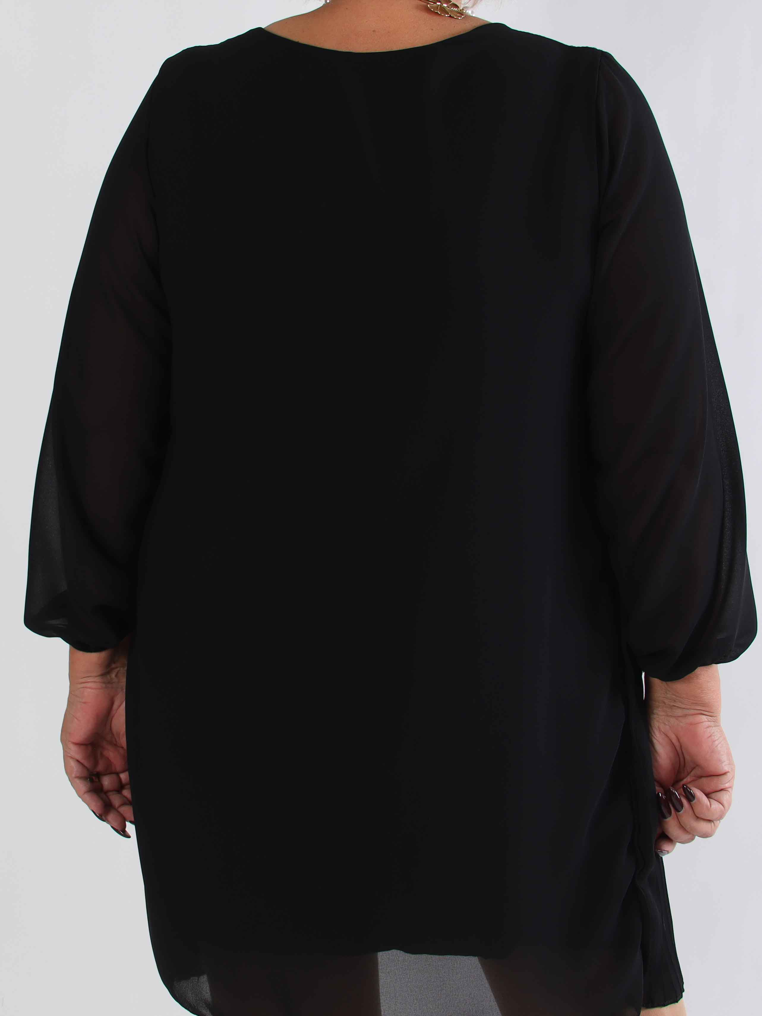 Ulrica - Sød plisseret plus size tunikakjole med pailletter