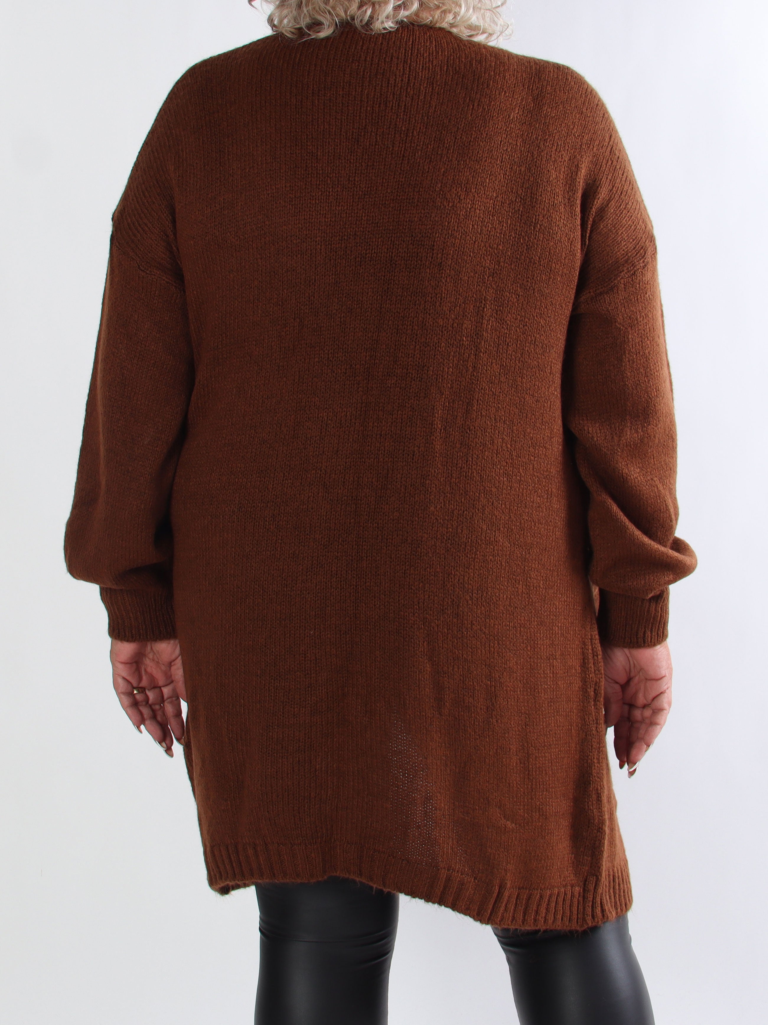 Valentine - Plus size strikcardigan med lommer