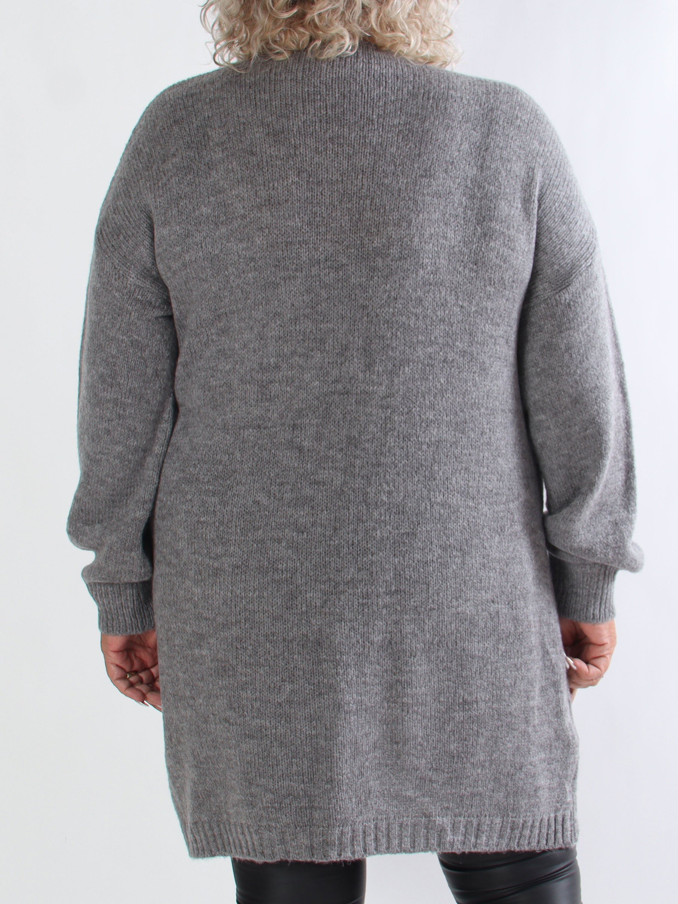 Valentine - Plus size strikcardigan med lommer