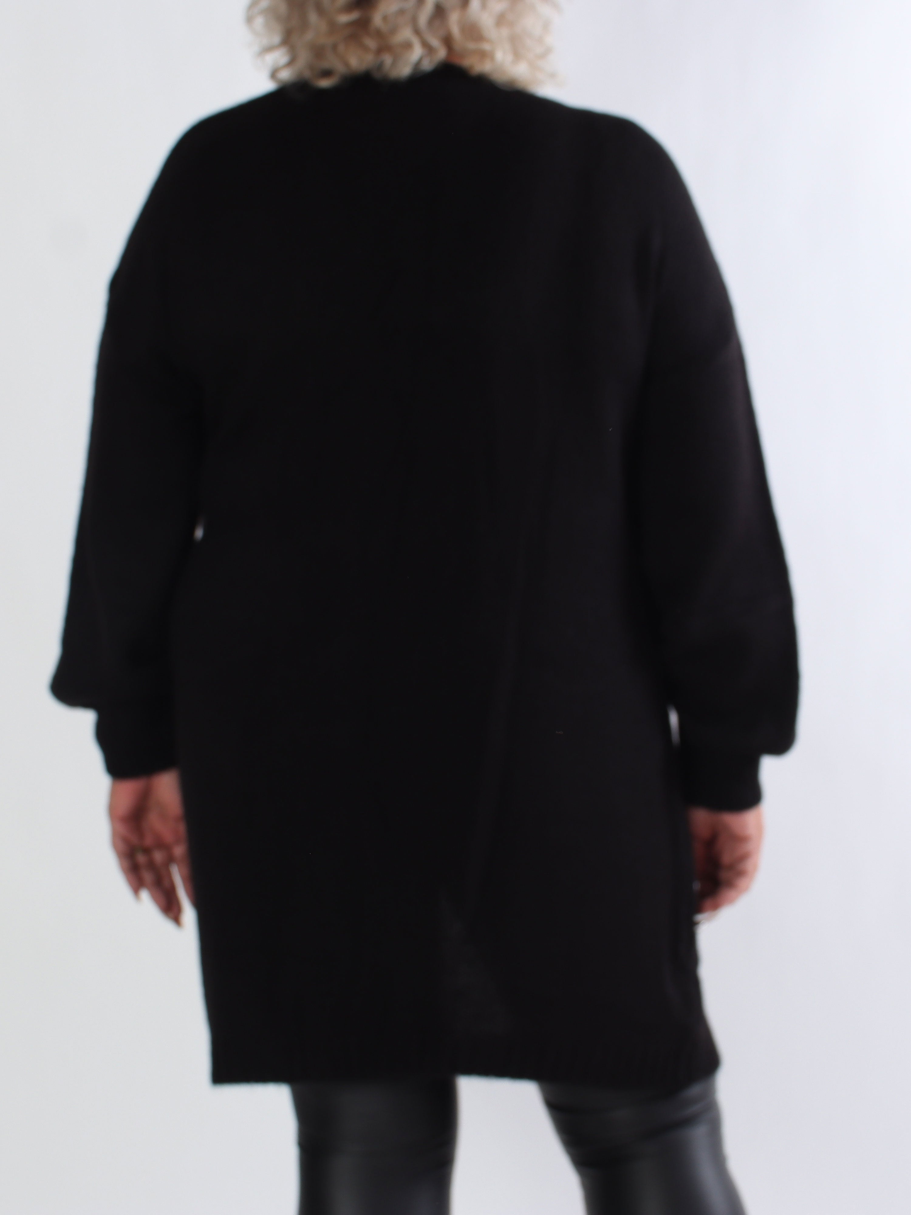 Valentine - Plus size strikcardigan med lommer