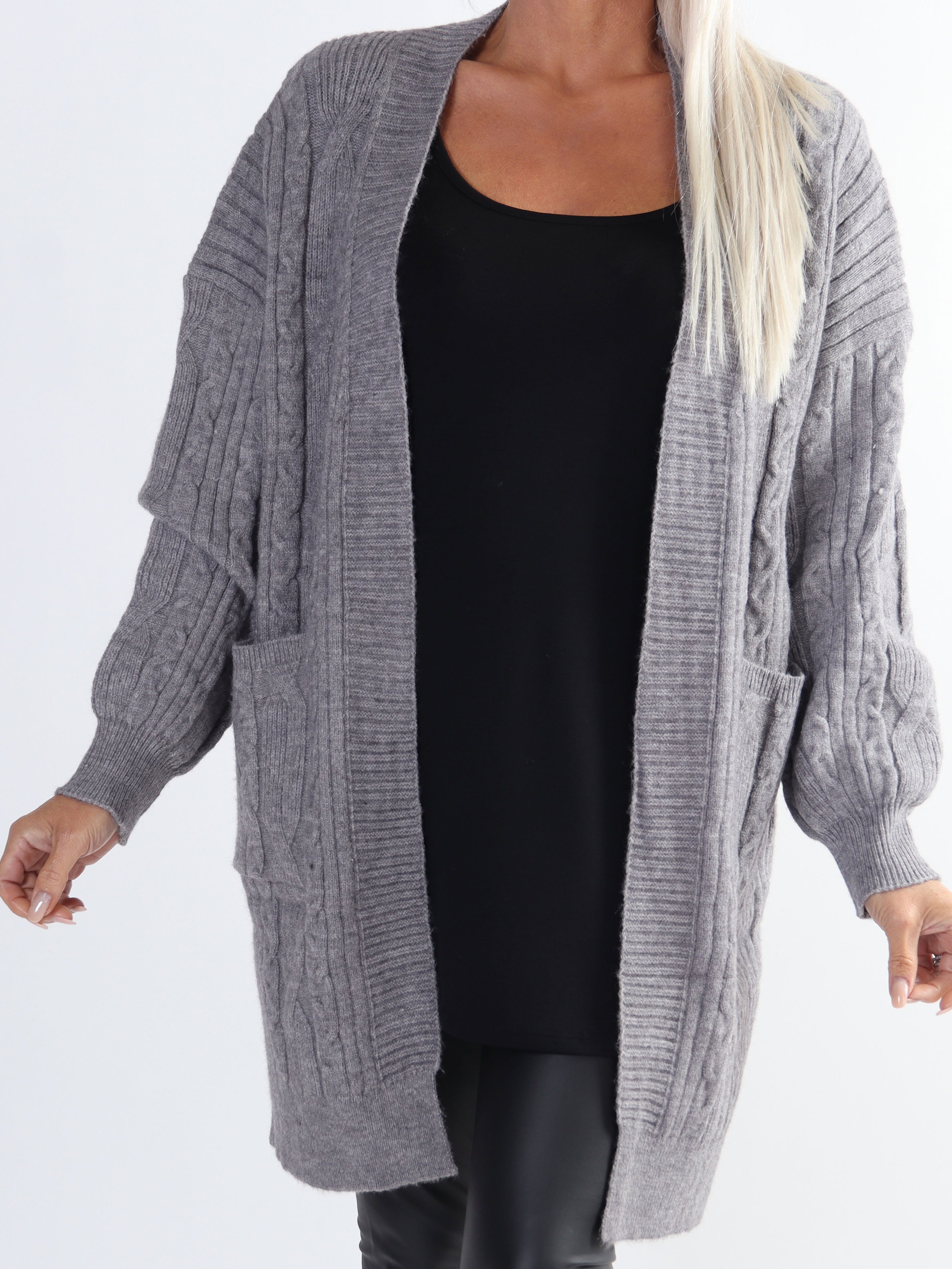 Valeria - Dejlig tyk plus size strikcardigan med lommer