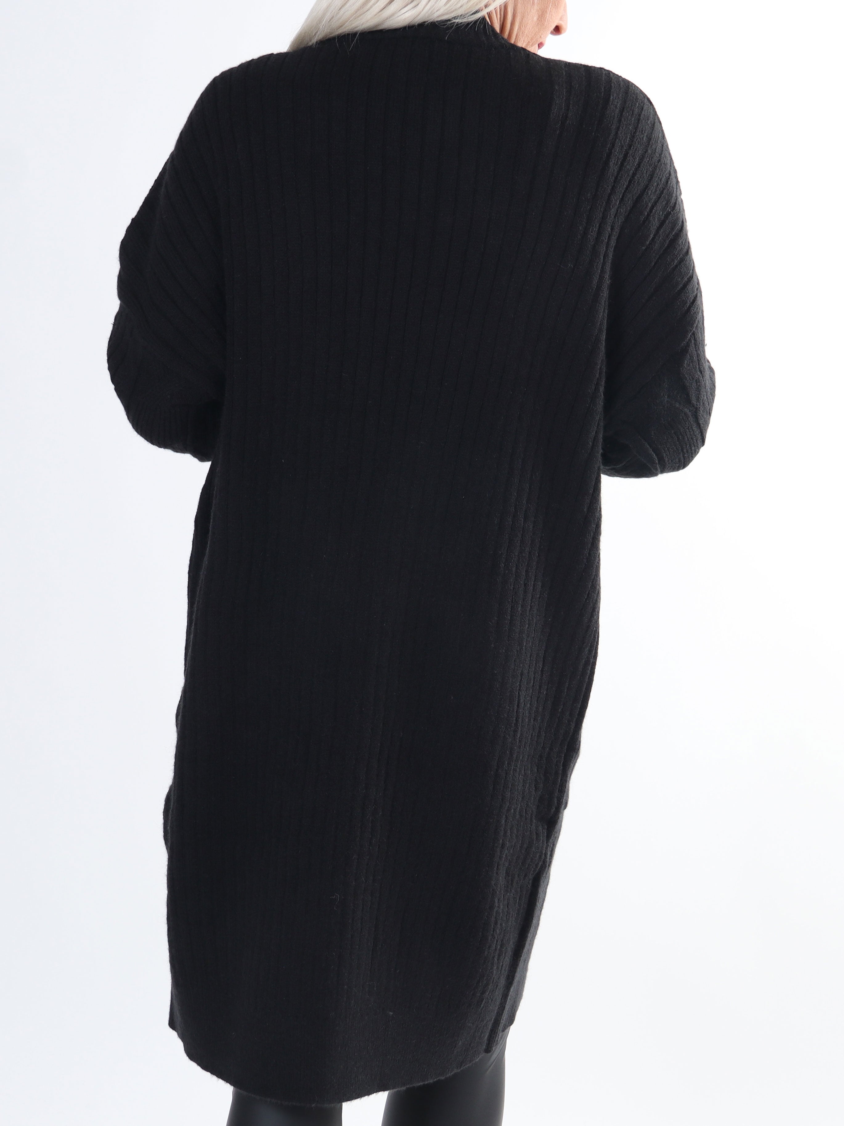 Valeria - Dejlig tyk plus size strikcardigan med lommer