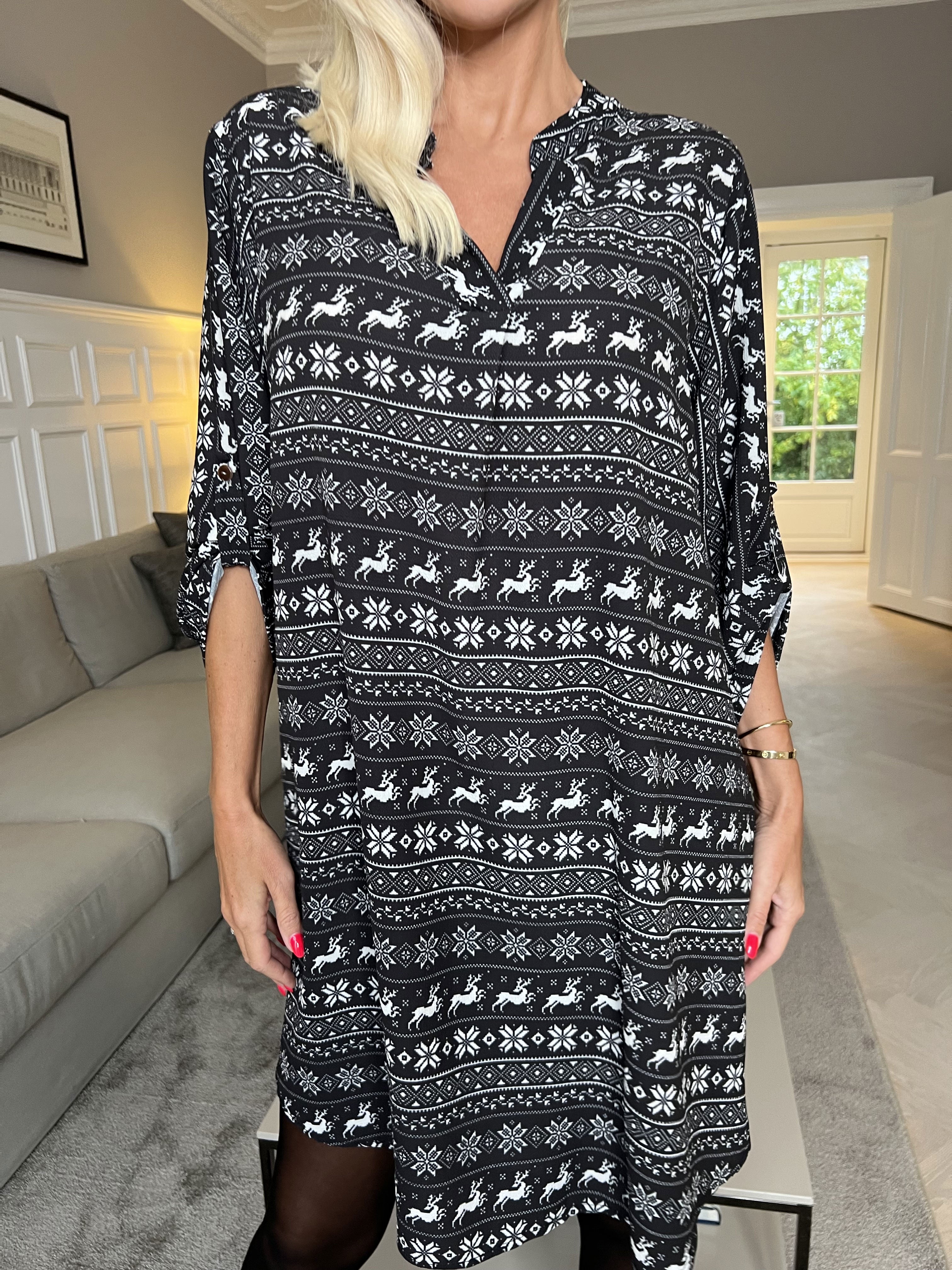 Vanesa Christmas Dress - Skjortekjole med julemønster