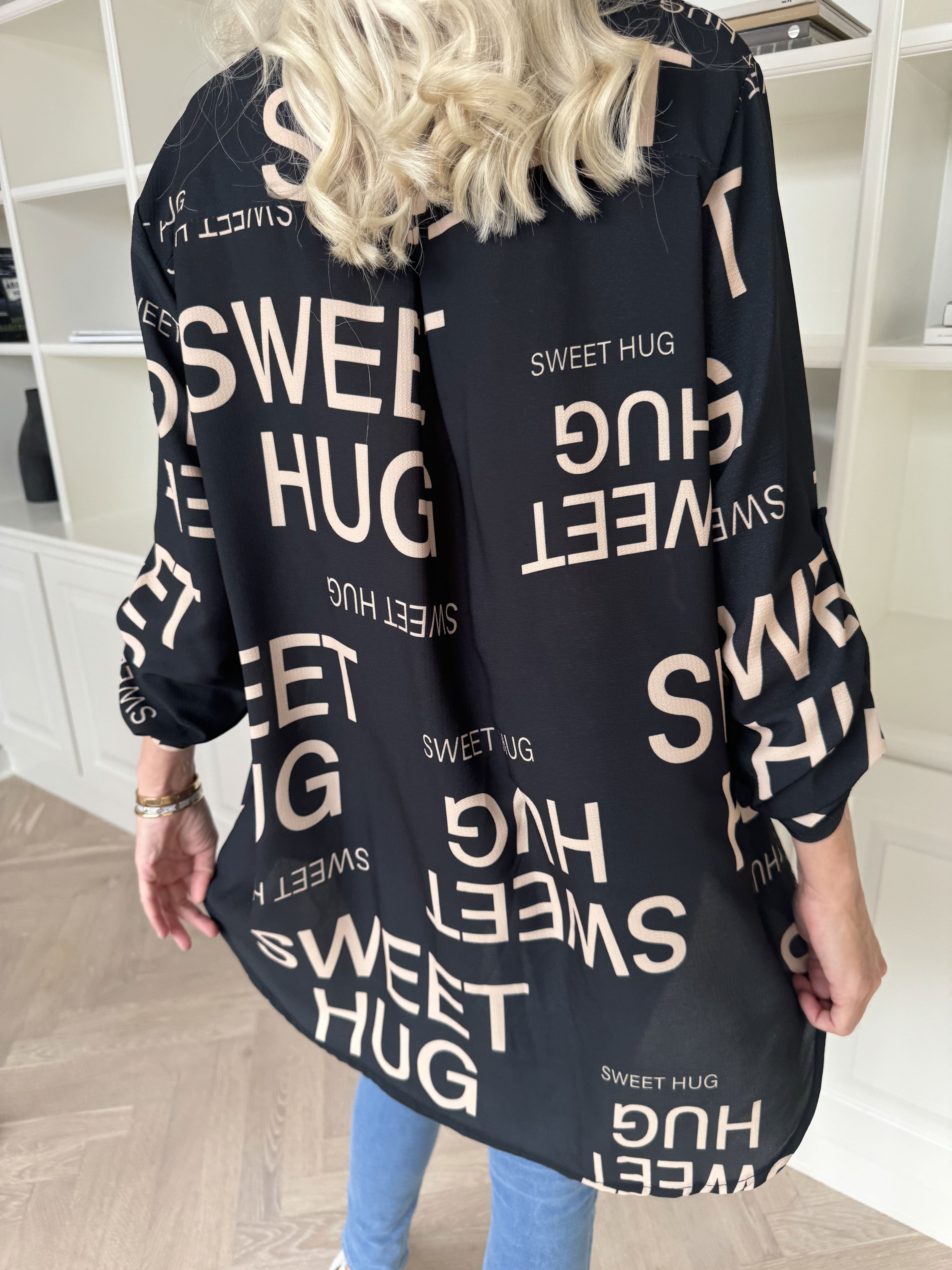 Vanesa Graphic - Sød tunika i viskose med tekst