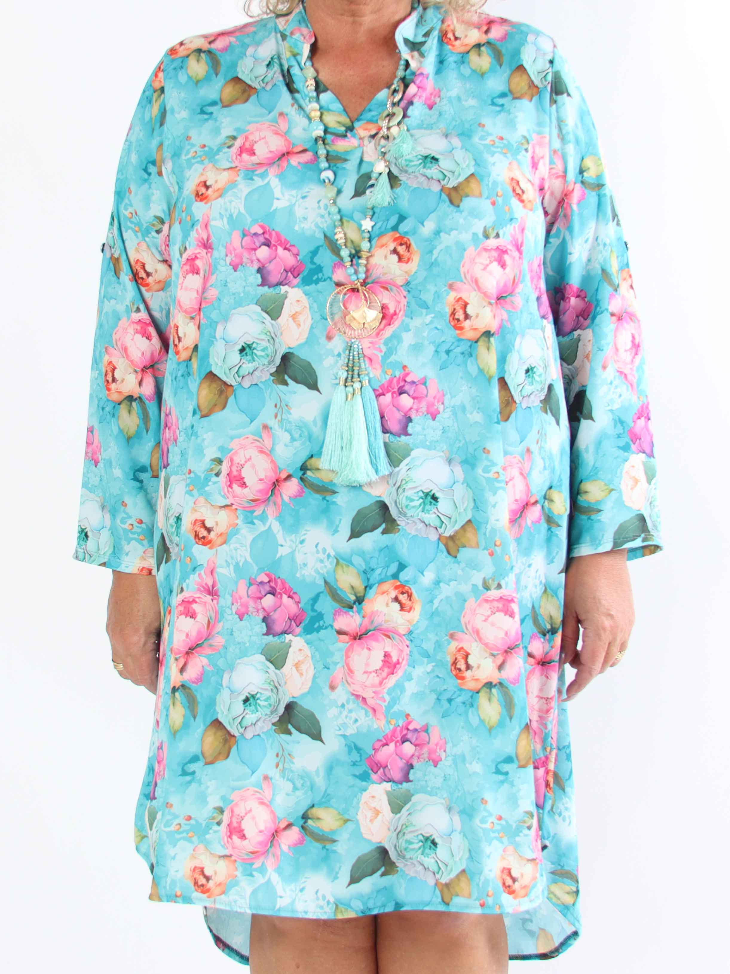 Vanesa Flower Dress - Plus size kjole i viskose med blomster motiver