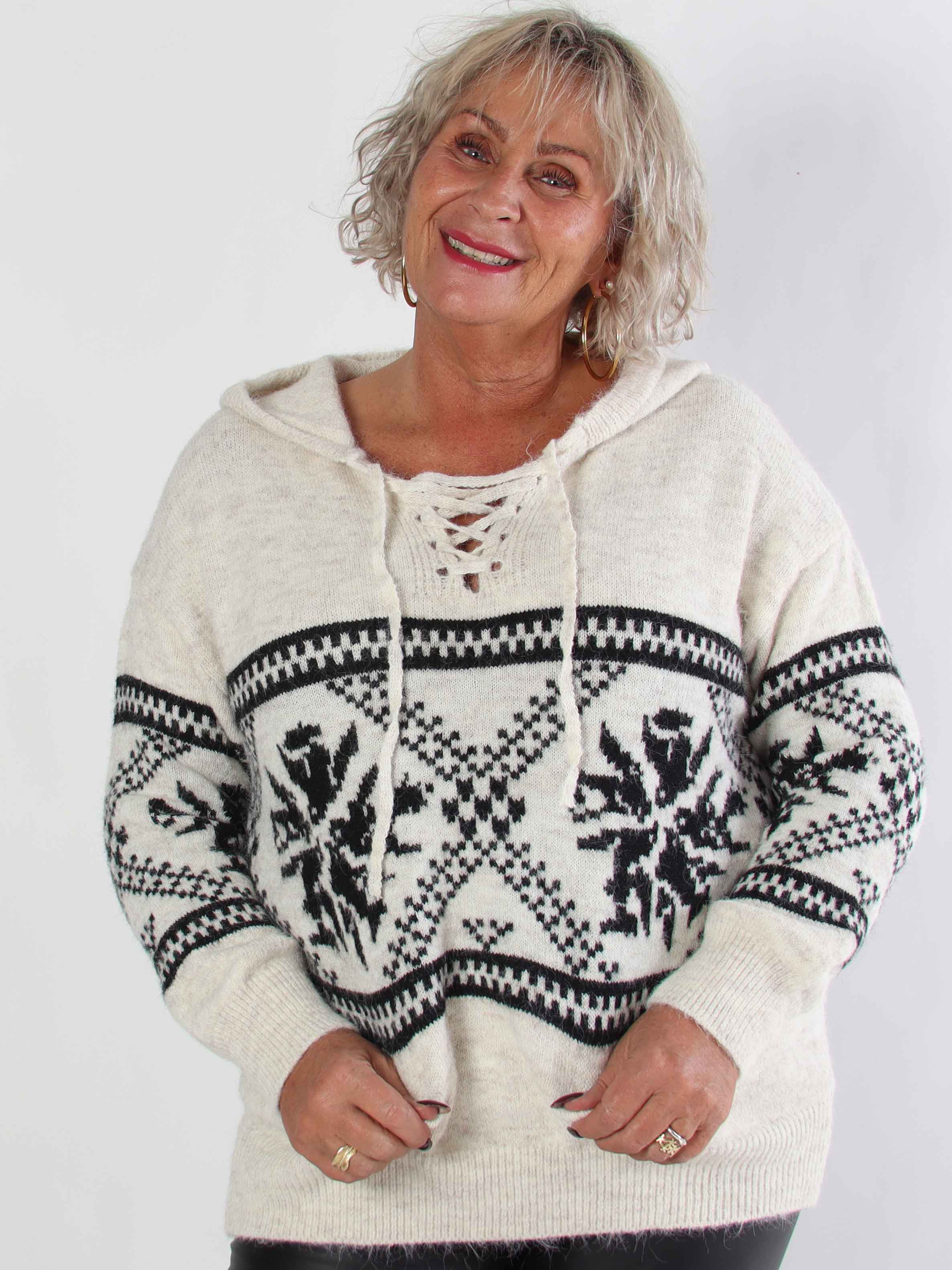 Veni - Hyggelig plus size uldstrik med snøre i udskæringen