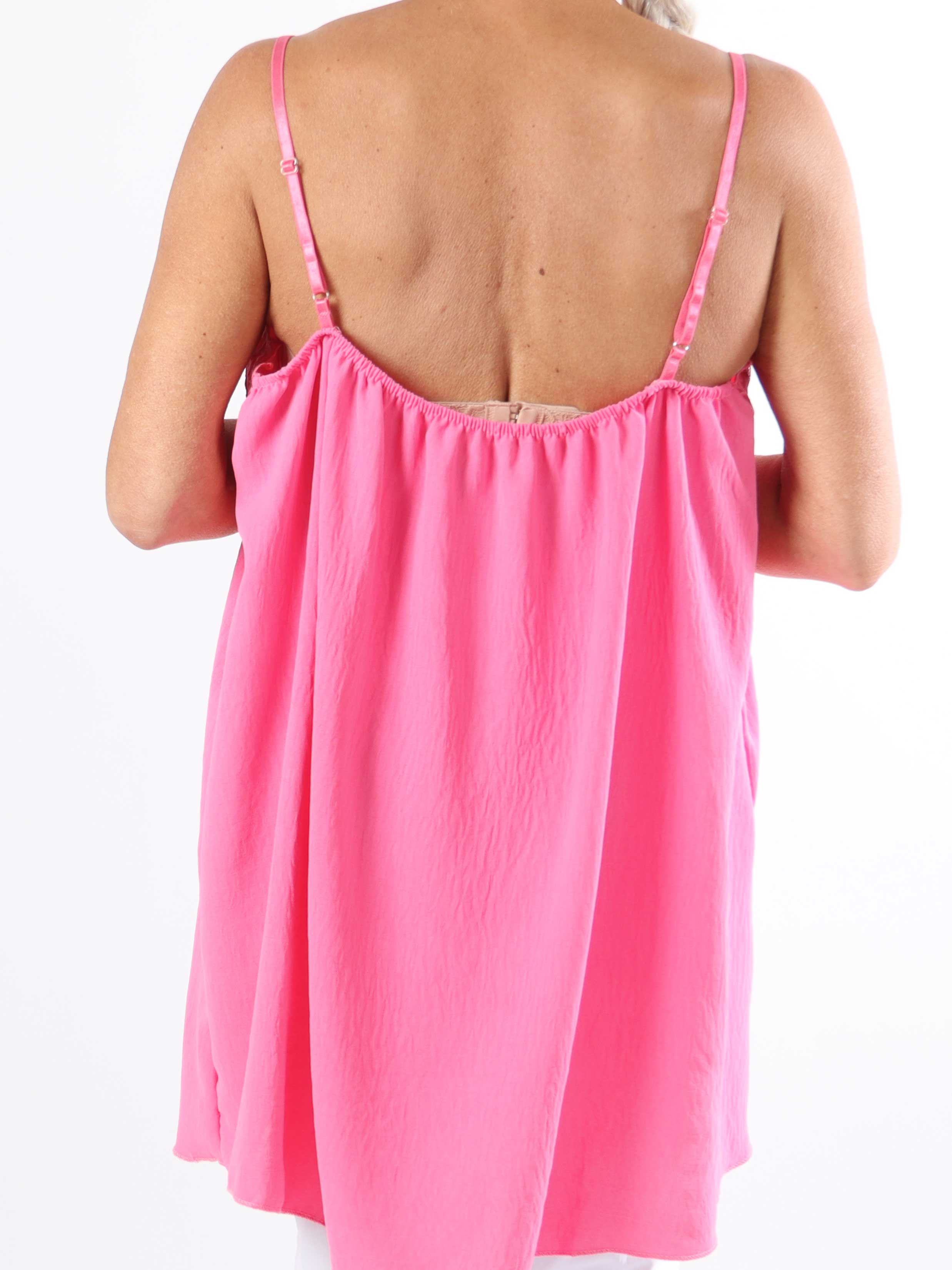 Viktoria - Plus size top i viskose med blondekant