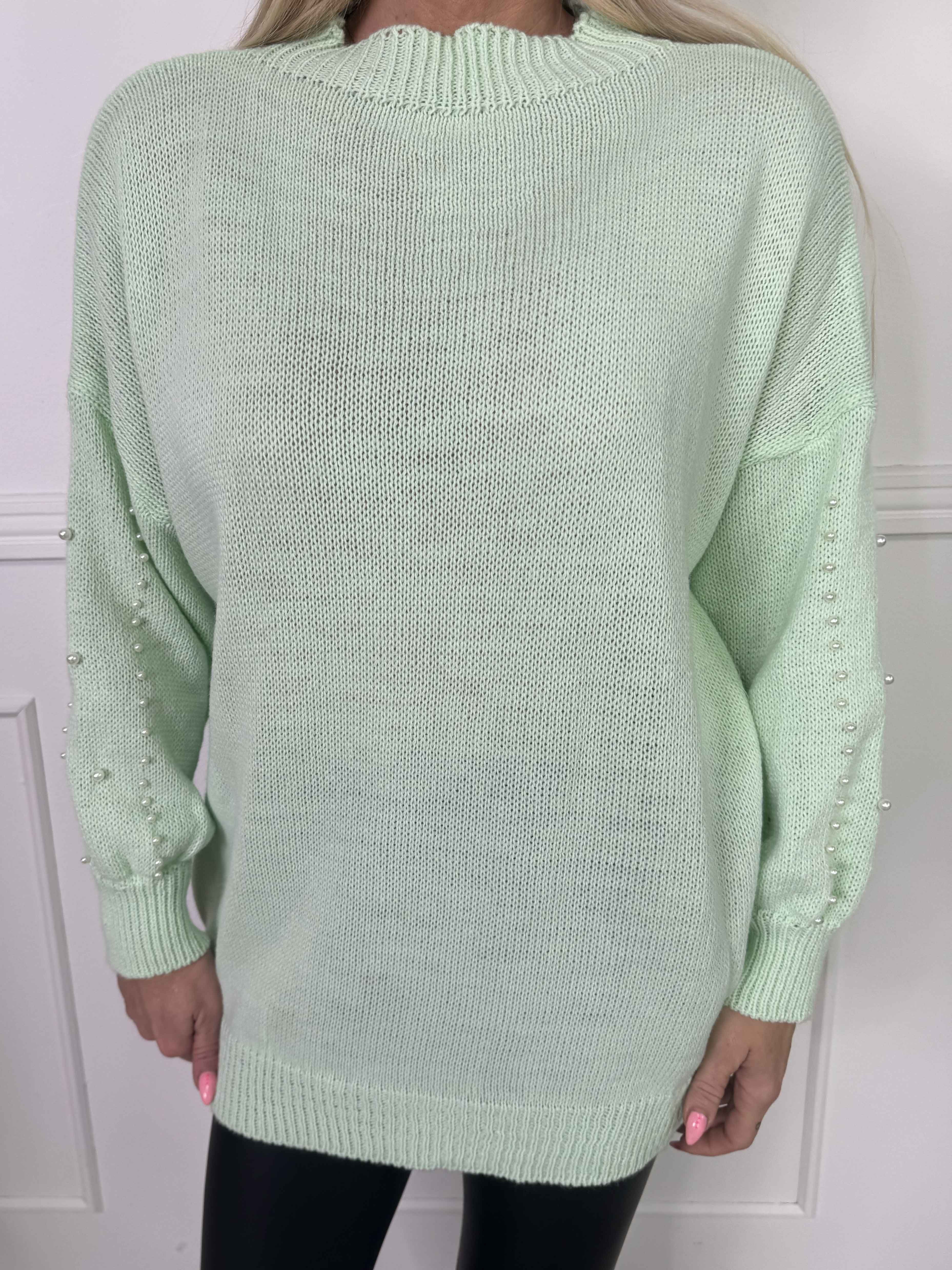 Viviane - Strik detaljeret med hvide perler og ballonærmer