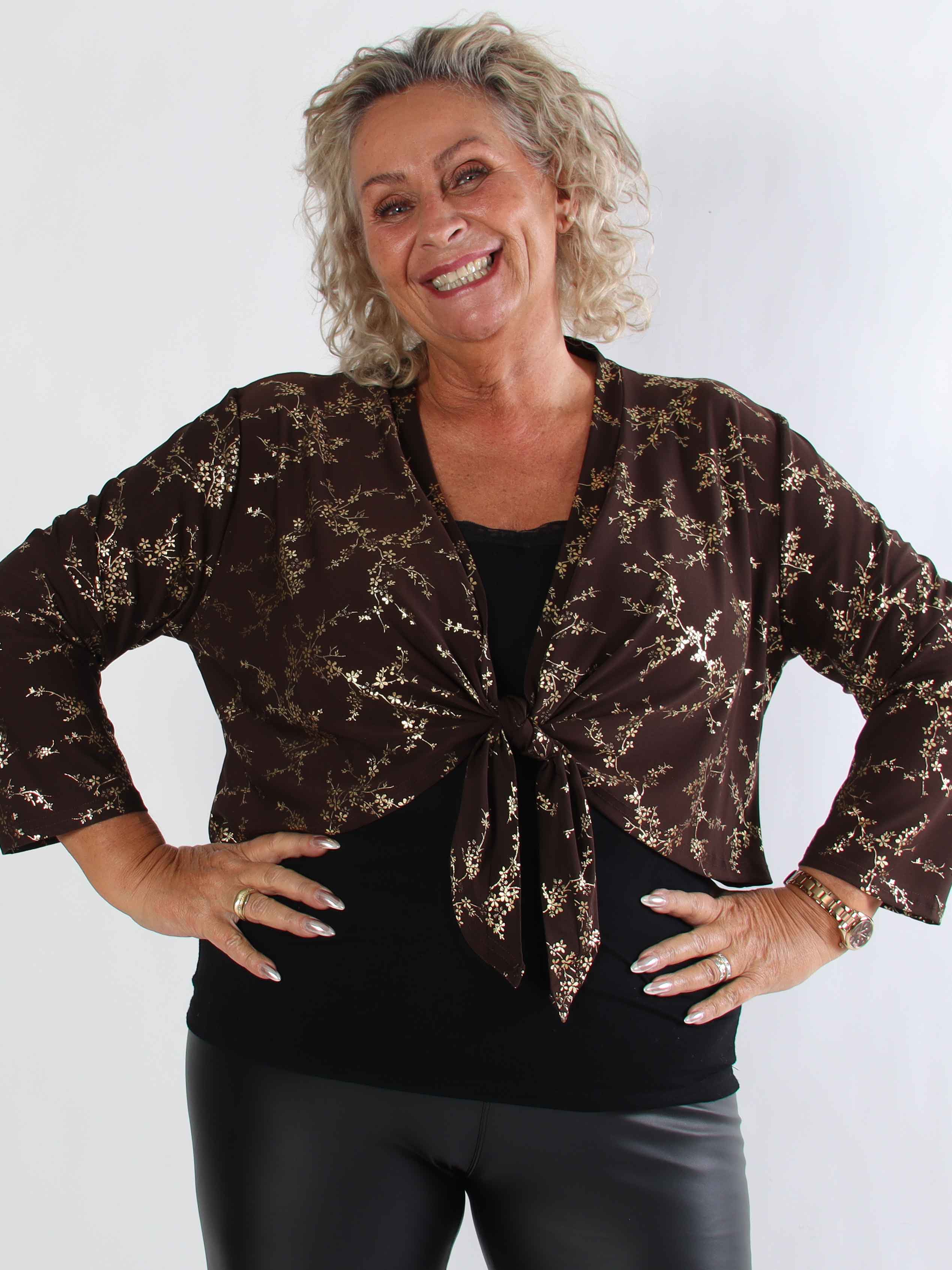 Werena Gold - Kort elastisk plus size cardigan detaljeret med guld blomster