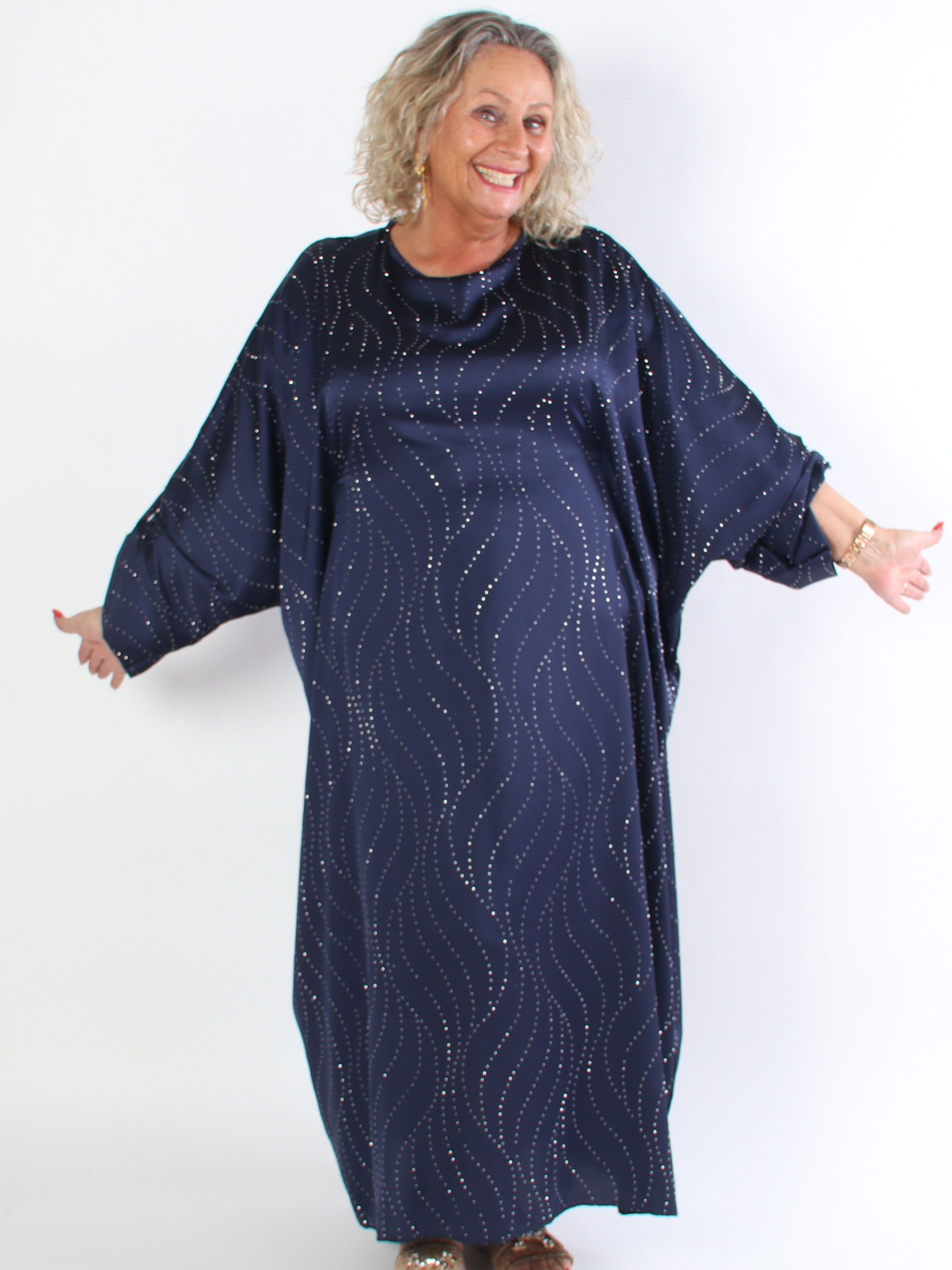 Winnie - Lang elegant plus size tunikakjole med similisten