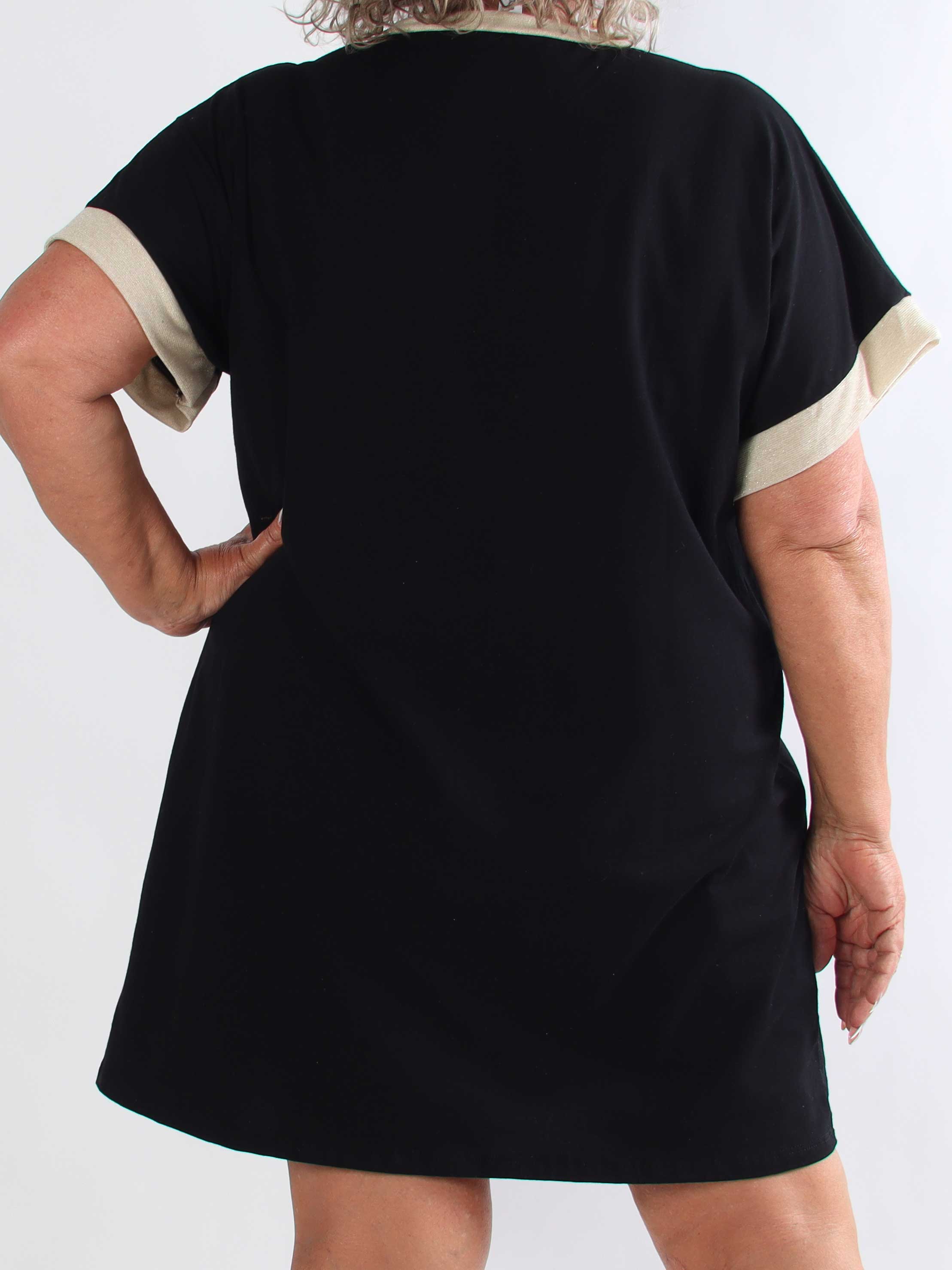 Zandra - Plus size t-shirtkjole i bomuld med citroner og guld detaljer