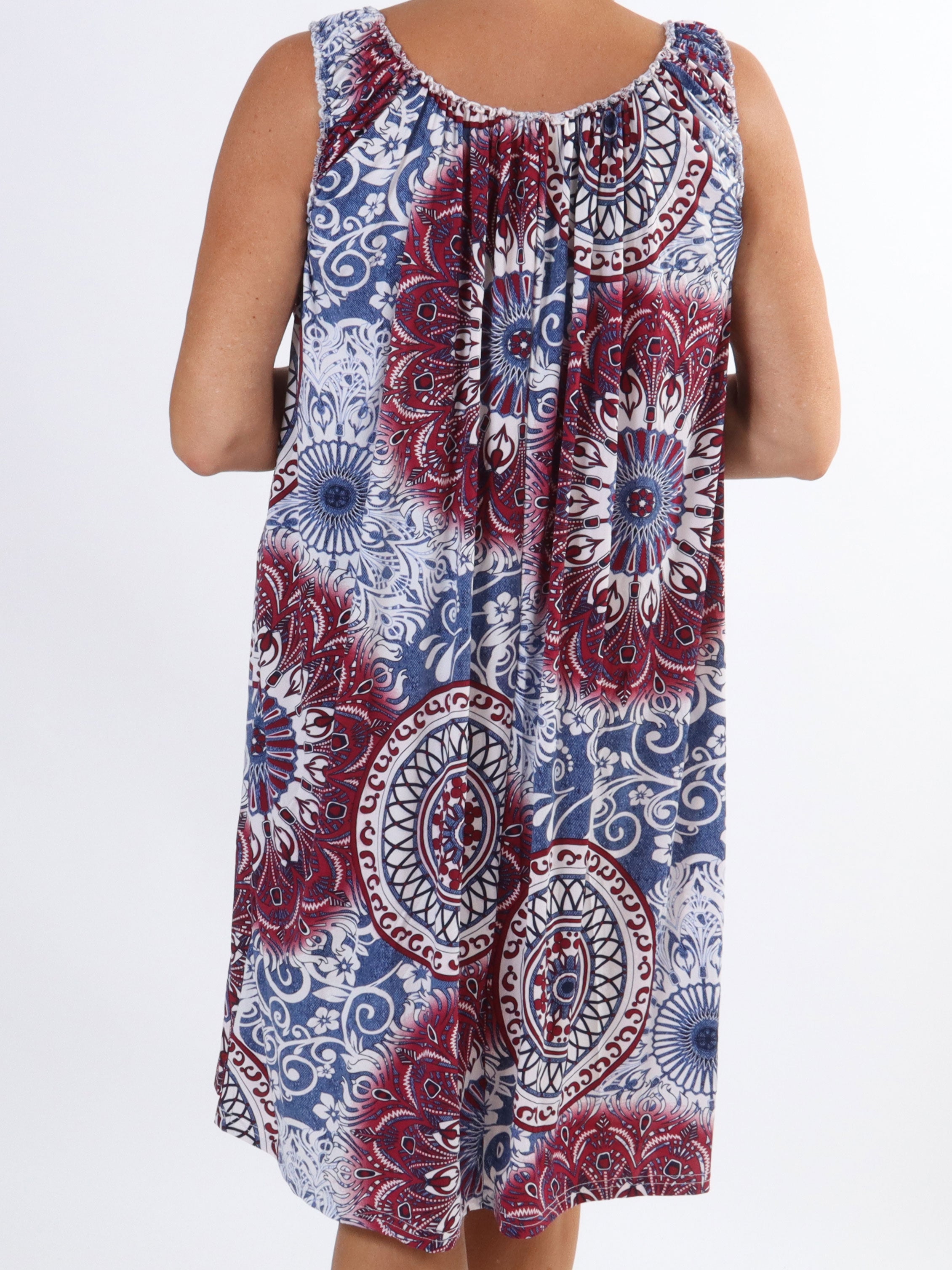 Zion - Mønstret plus size stropkjole i elastisk stof