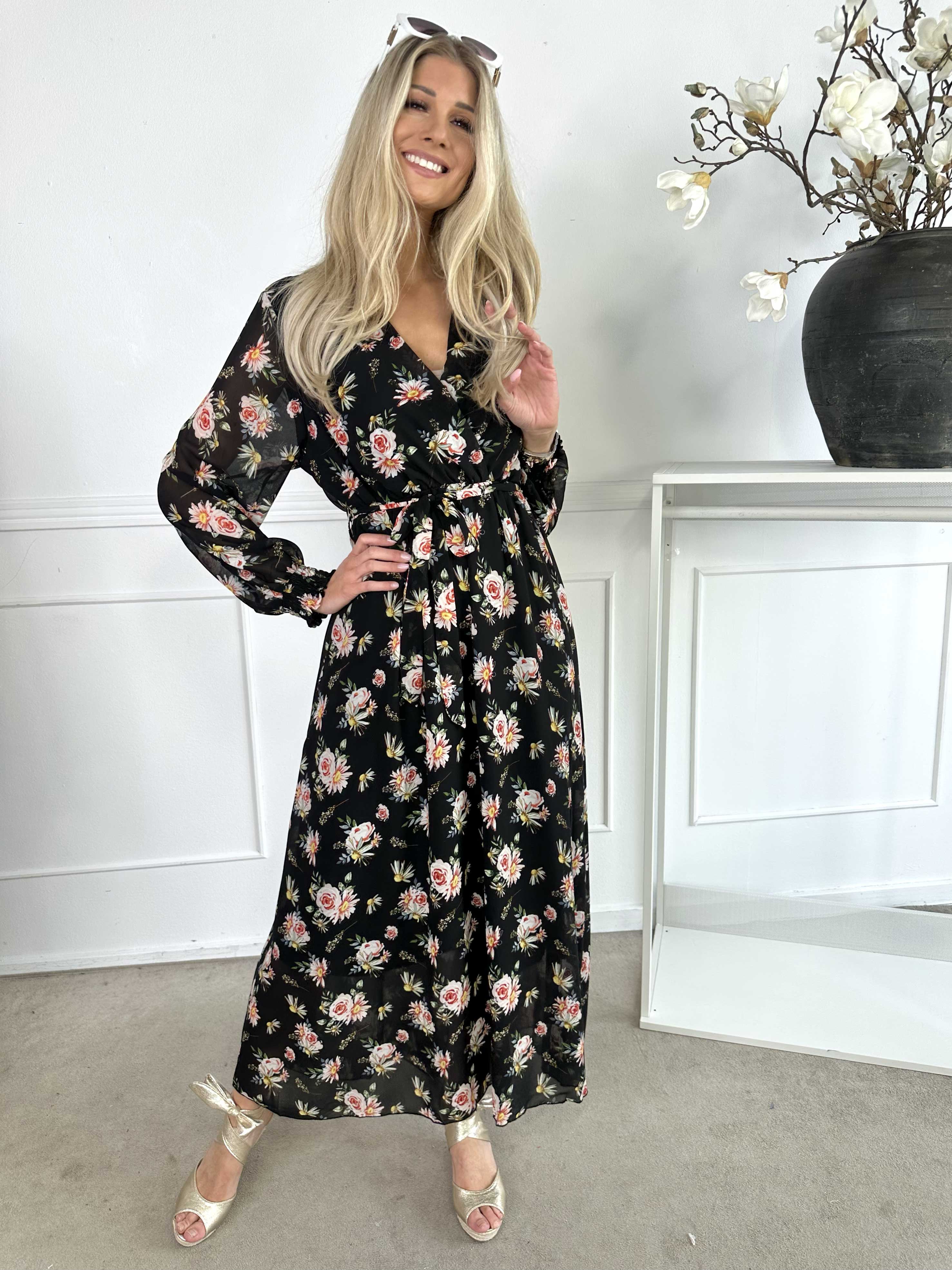 Zola - Lang kjole med blomster og semi-transparente ærmer