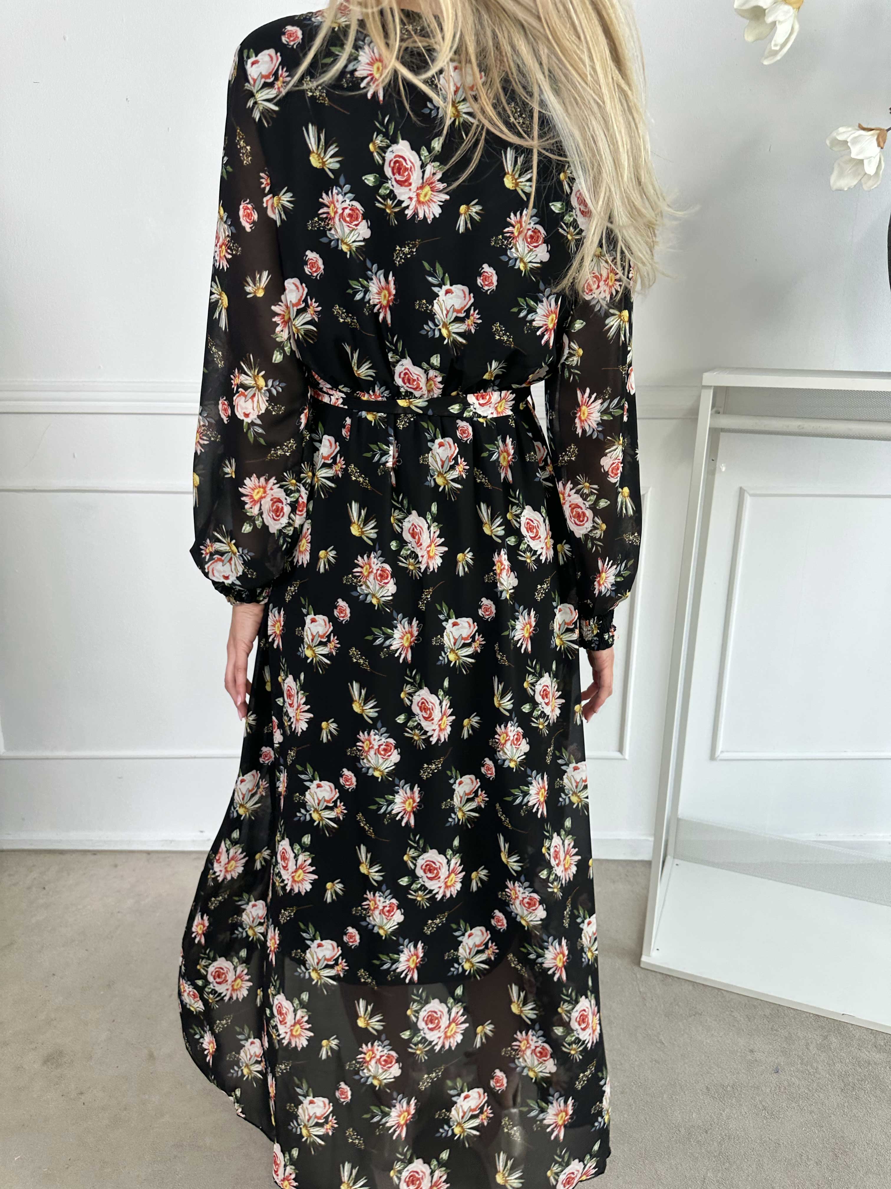 Zola - Lang kjole med blomster og semi-transparente ærmer