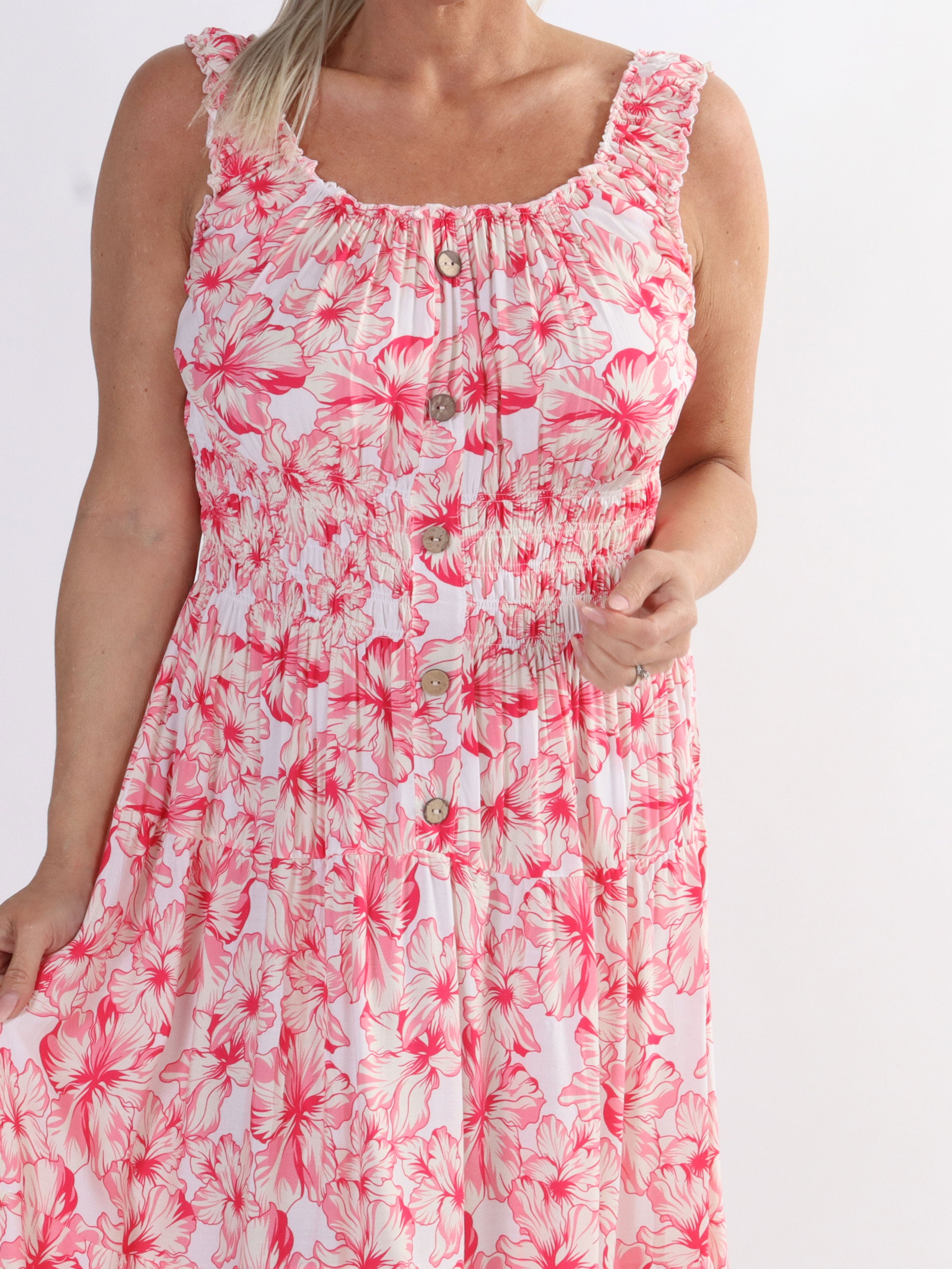 Alicia Hawaii - Sød plus size kjole med smock og hawaii blomster