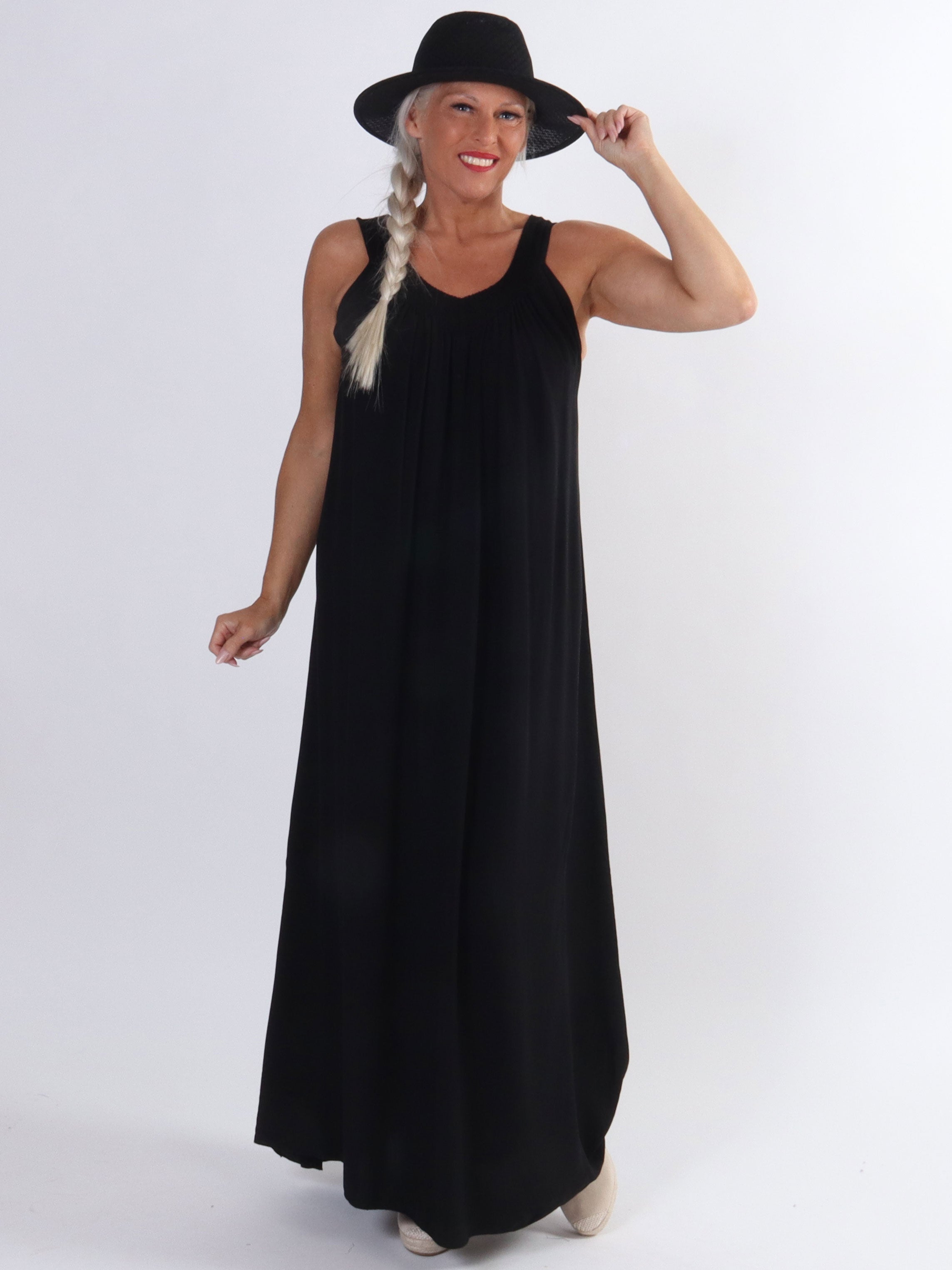 Arizona - Lang plus size sommerkjole med brede stropper