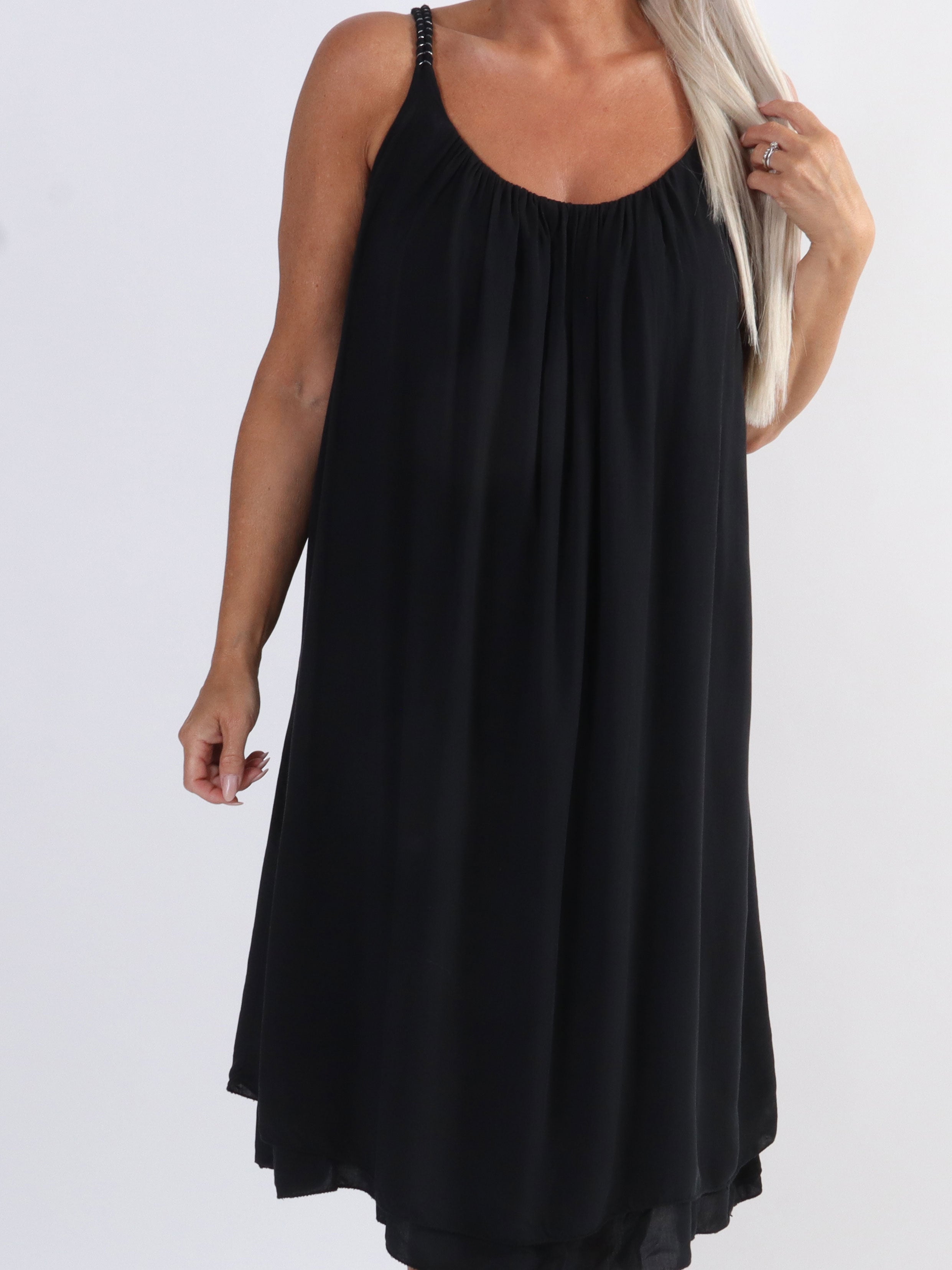 Asia Dress - Sød plus size kjole i viskose med flettet stropper