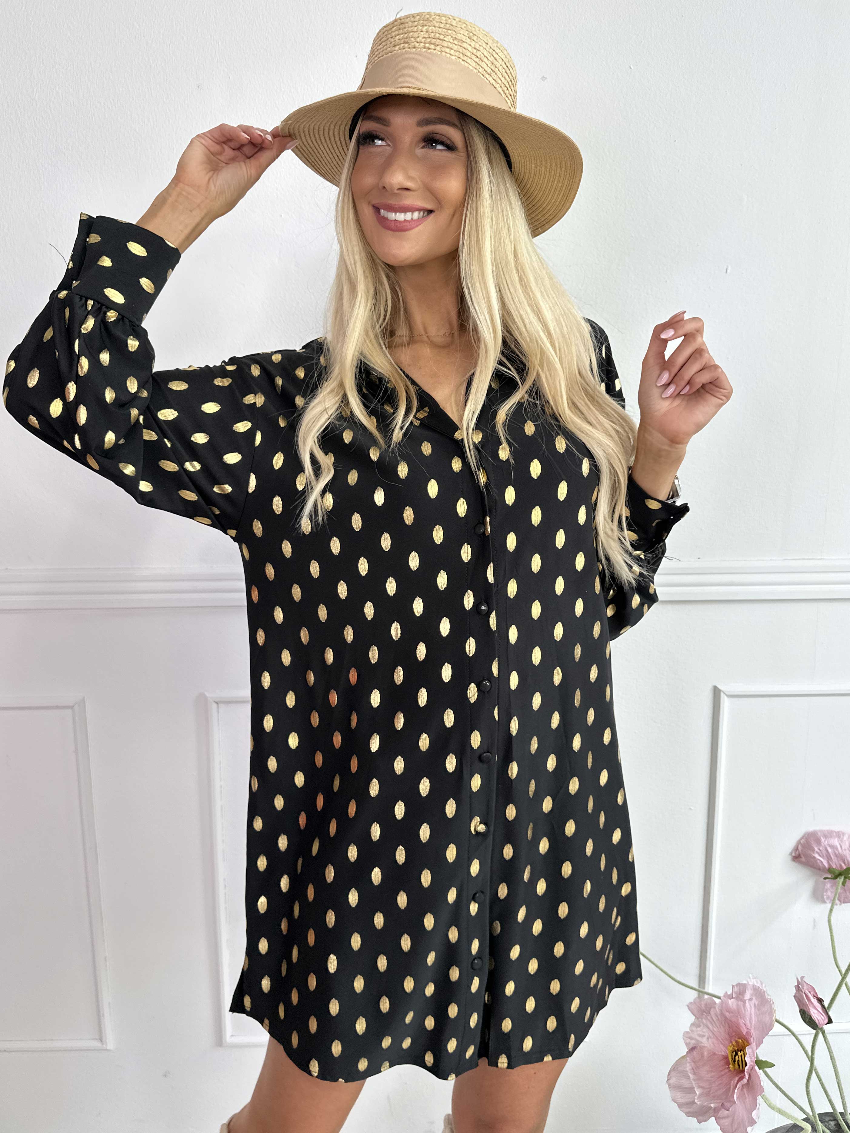 Belinda - Skjortekjole detaljeret med guld dutter