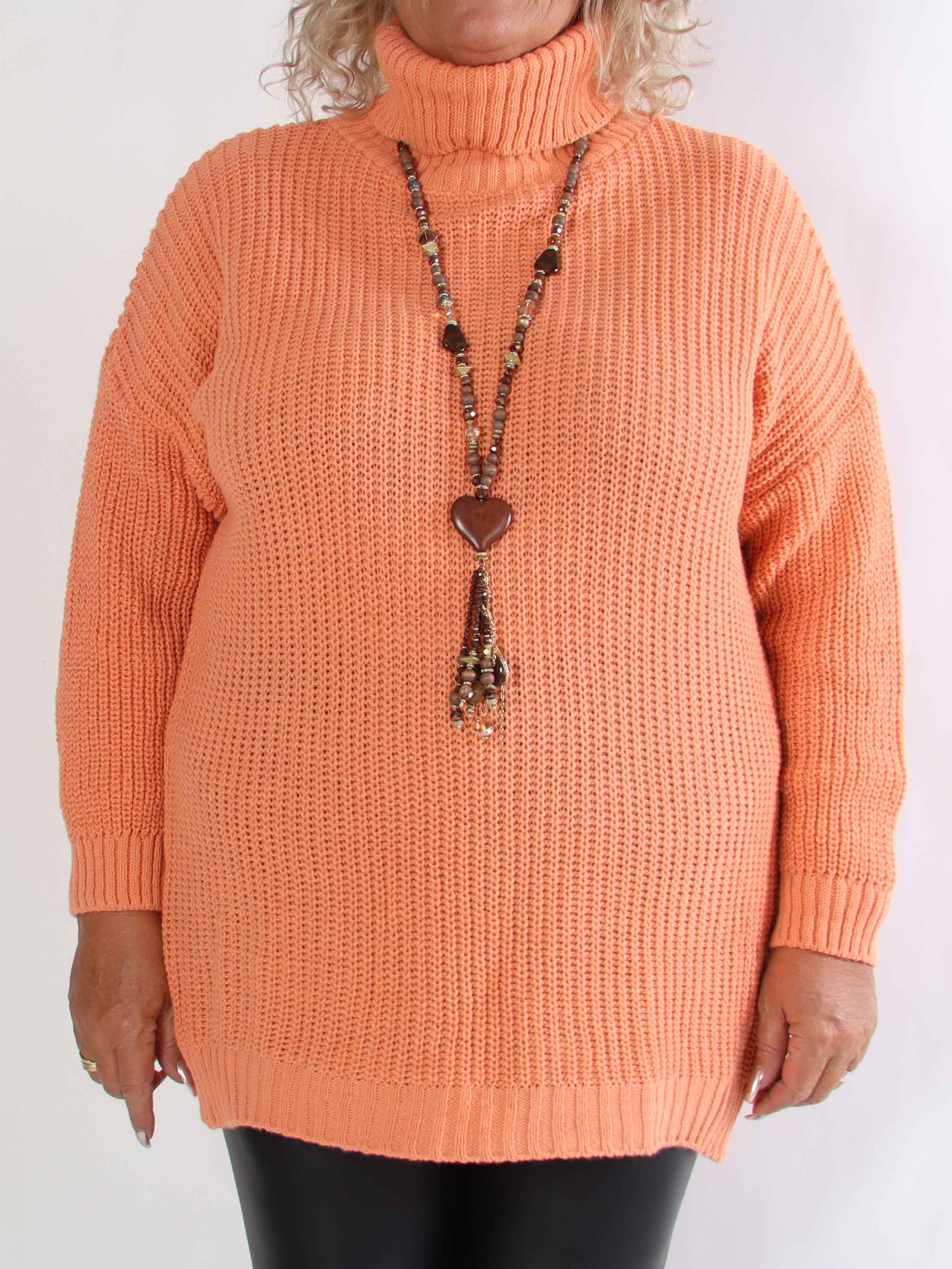 Cindy - Ensfarvet hyggelig plus size striktrøje med rullekrave