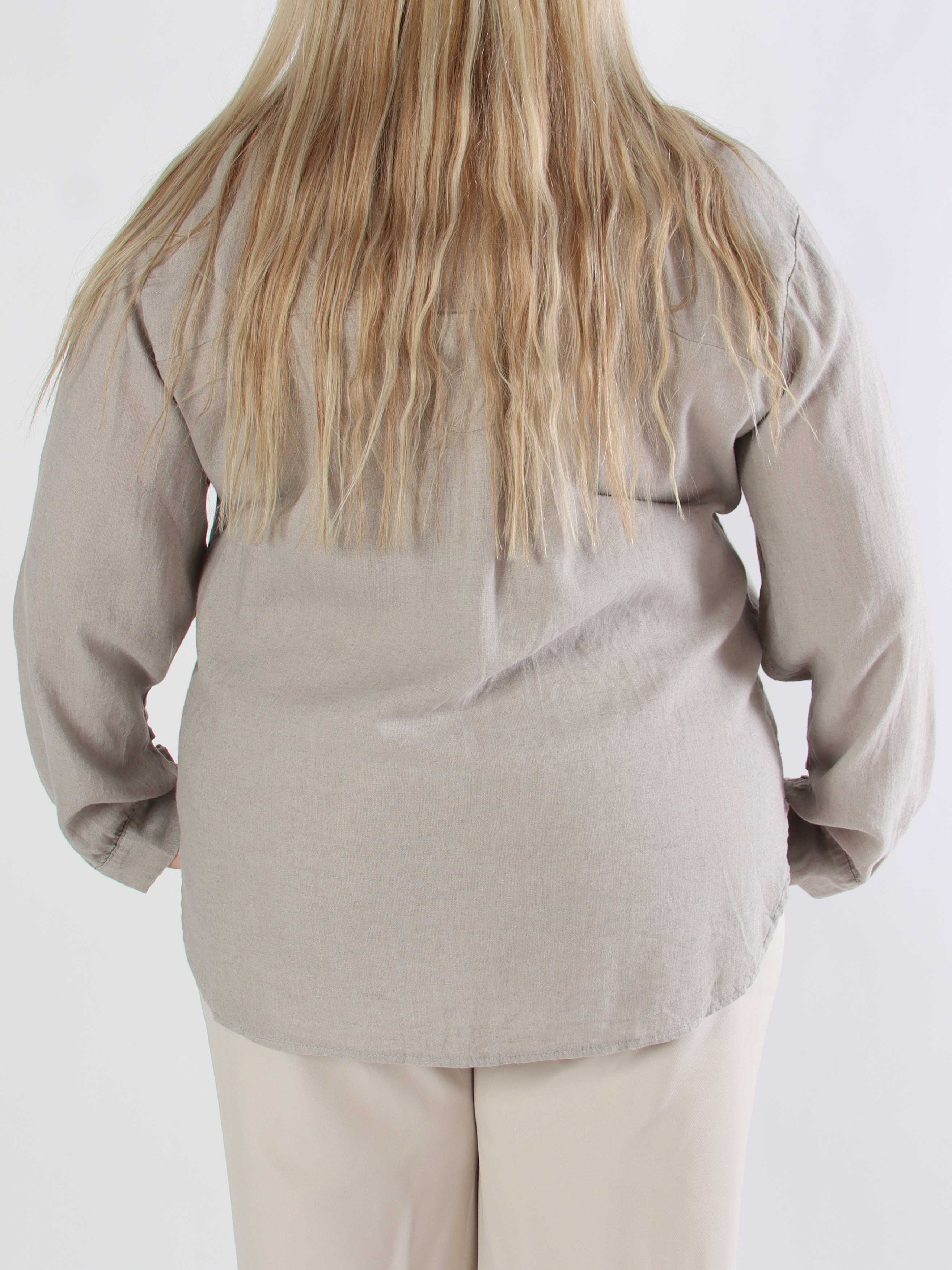 Clara Shirt - Ensfarvet plus size skjorte i viskose og hør