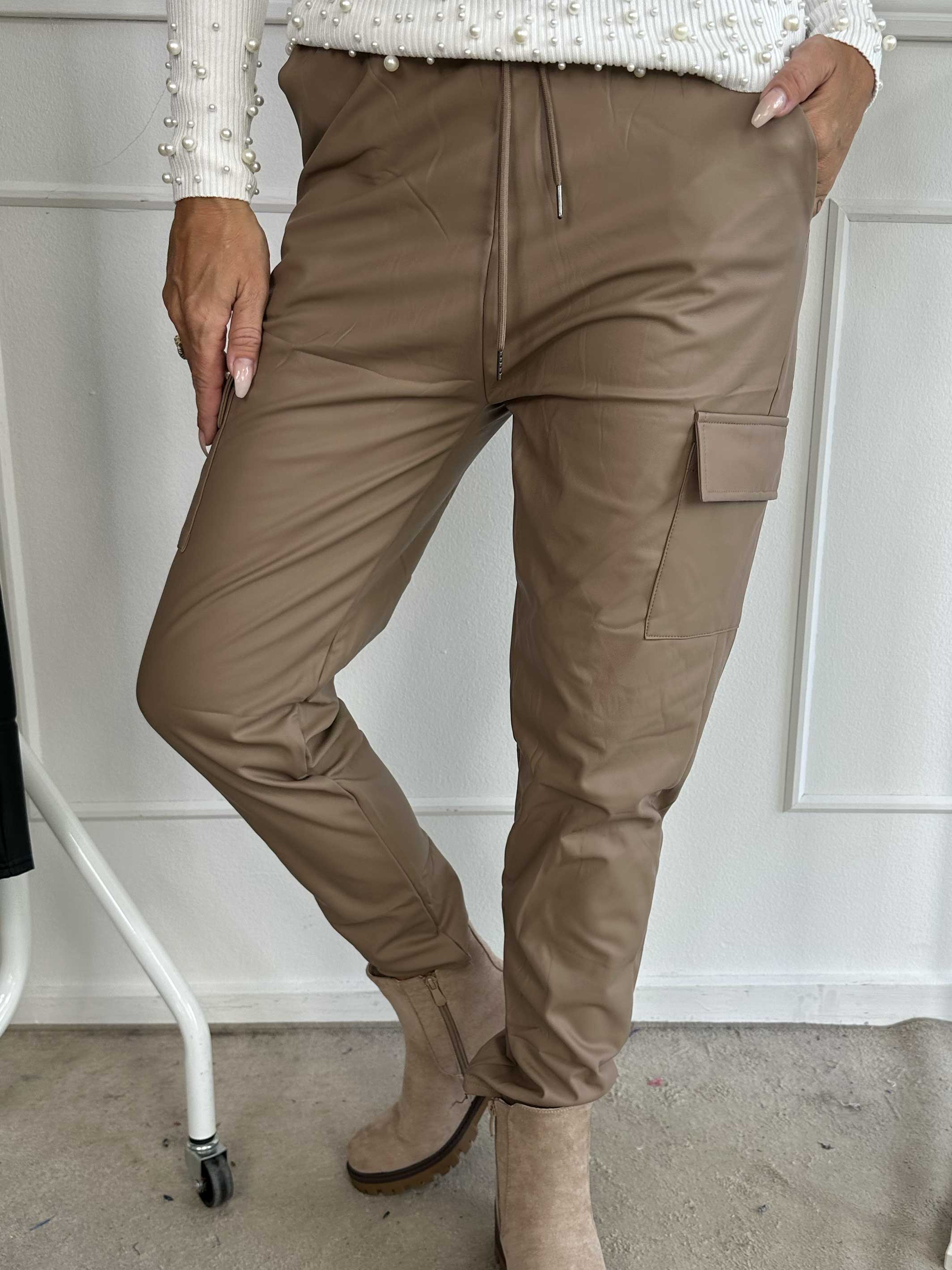 Corinna - Fede cargobukser i læderlook