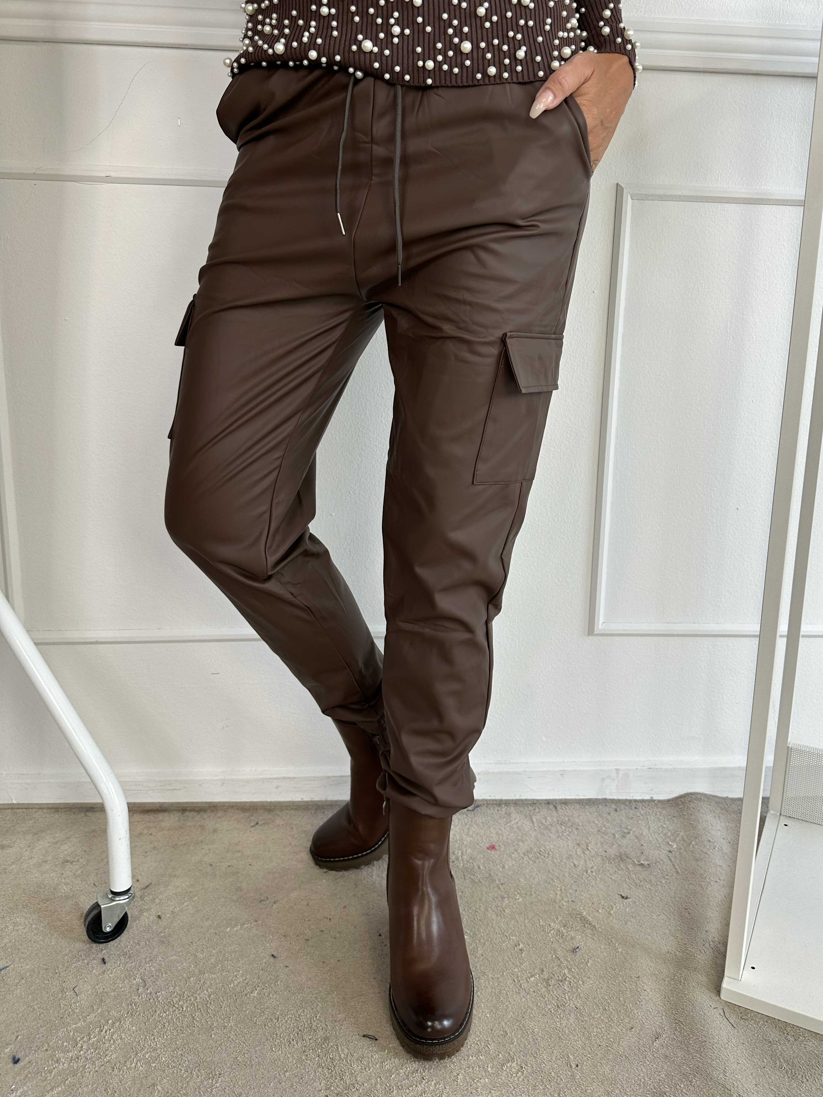 Corinna - Fede cargobukser i læderlook