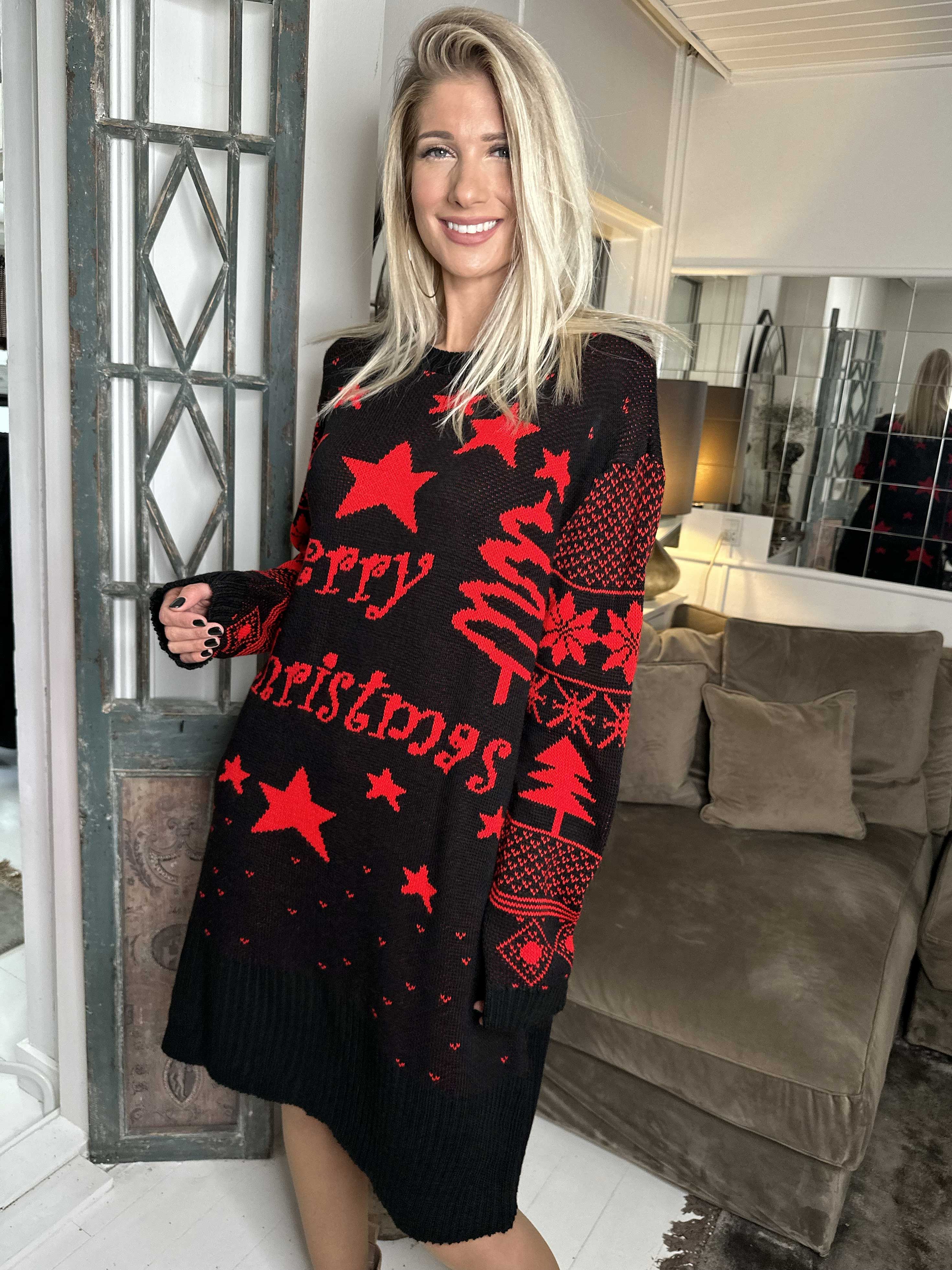 Christmas - Julestrikkjole med merry christmas stående