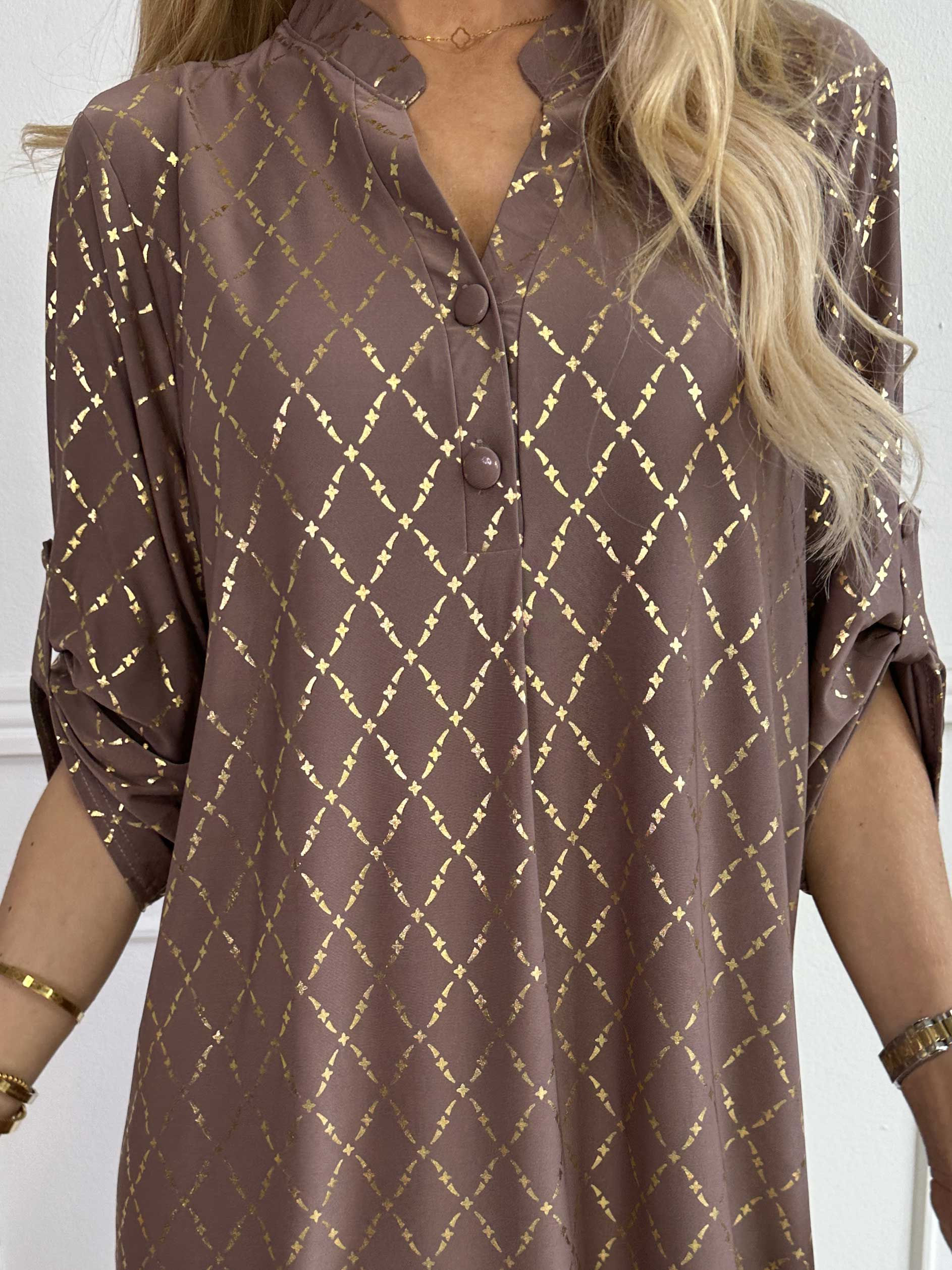 Ebba Gold Check Long - Elastisk kjole med guld detaljer