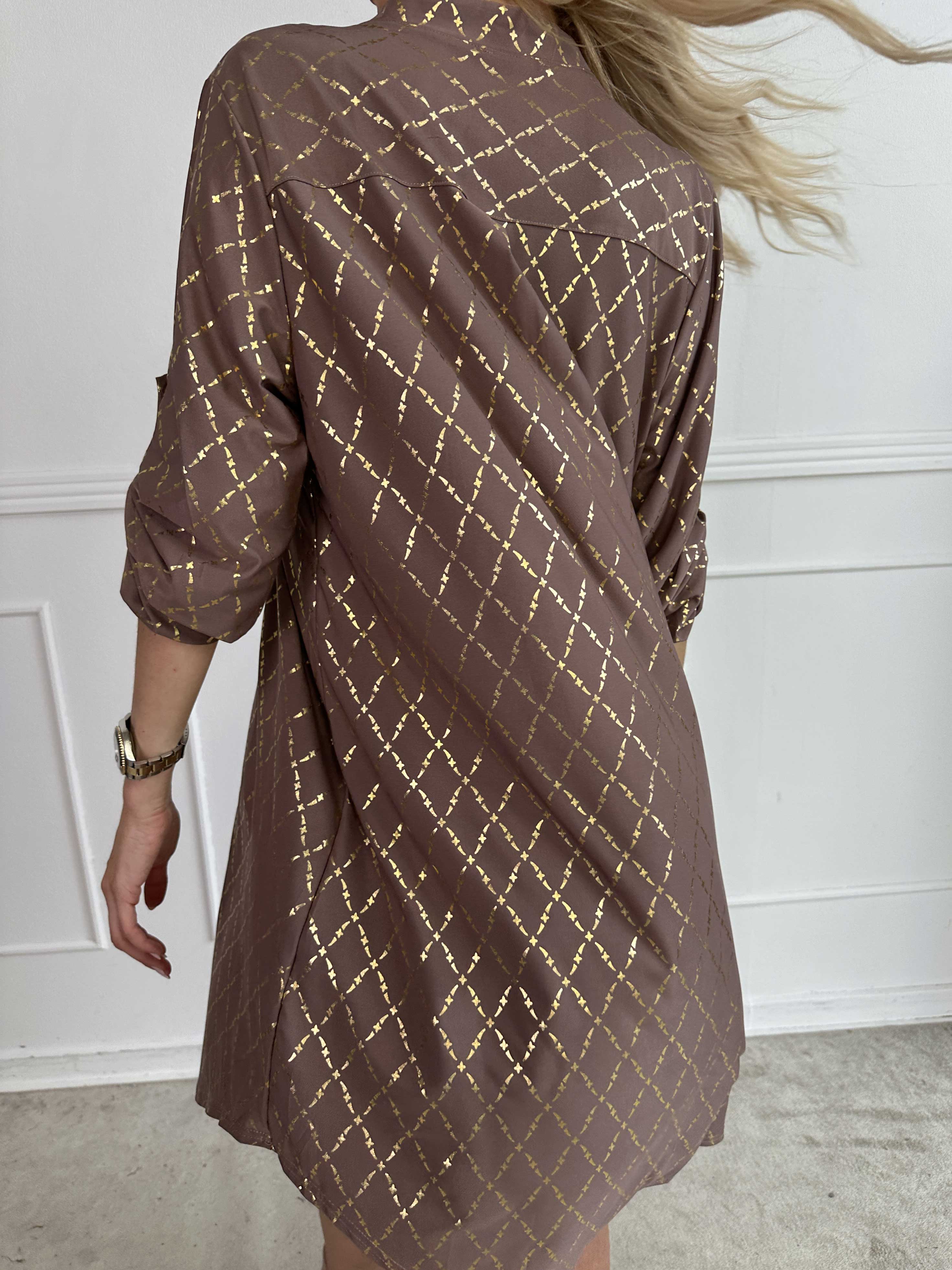 Ebba Gold Check Long - Elastisk kjole med guld detaljer