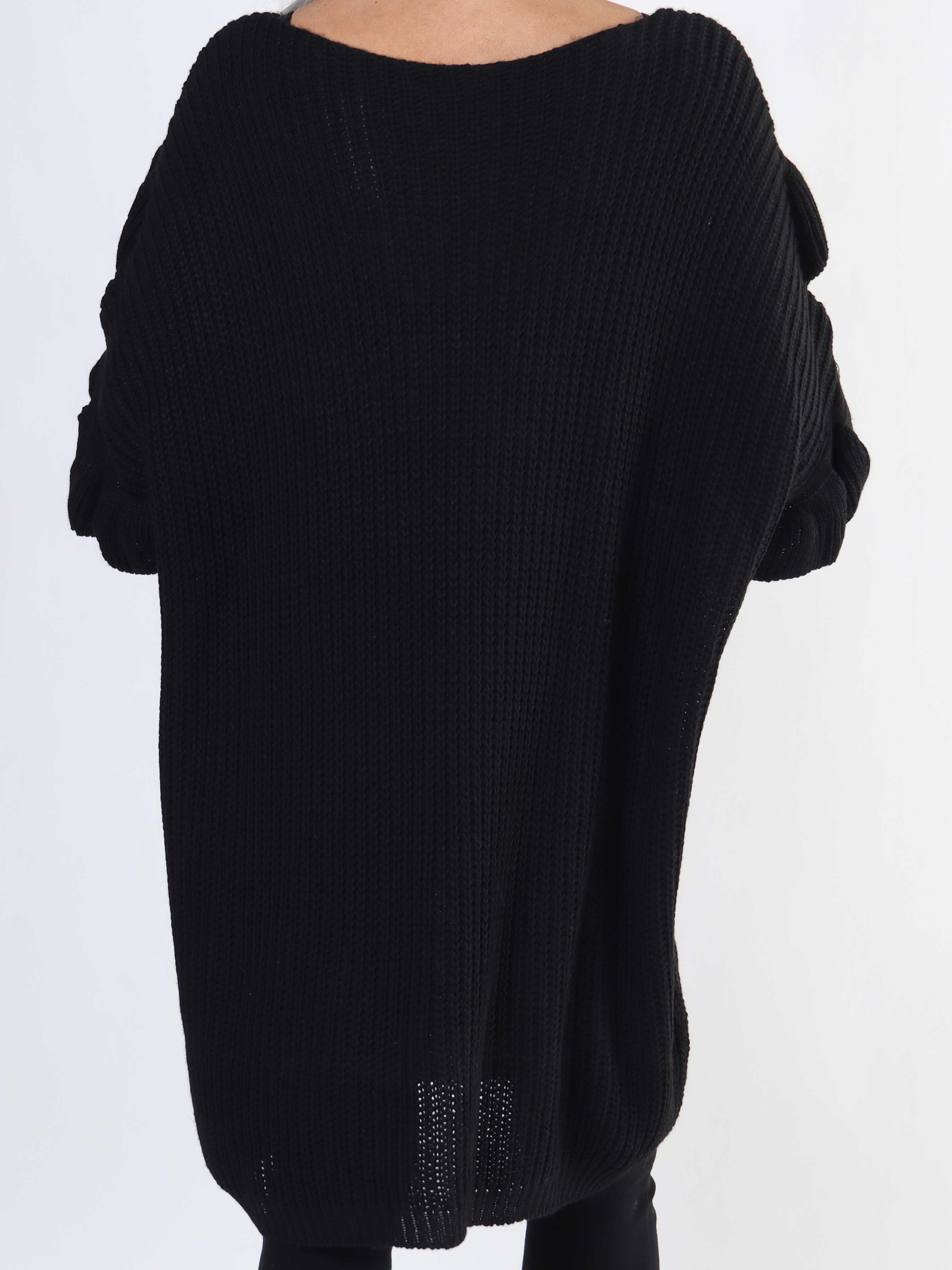 Ellis Dress - Lækker plus size strikkjole med fine flæsedetaljer