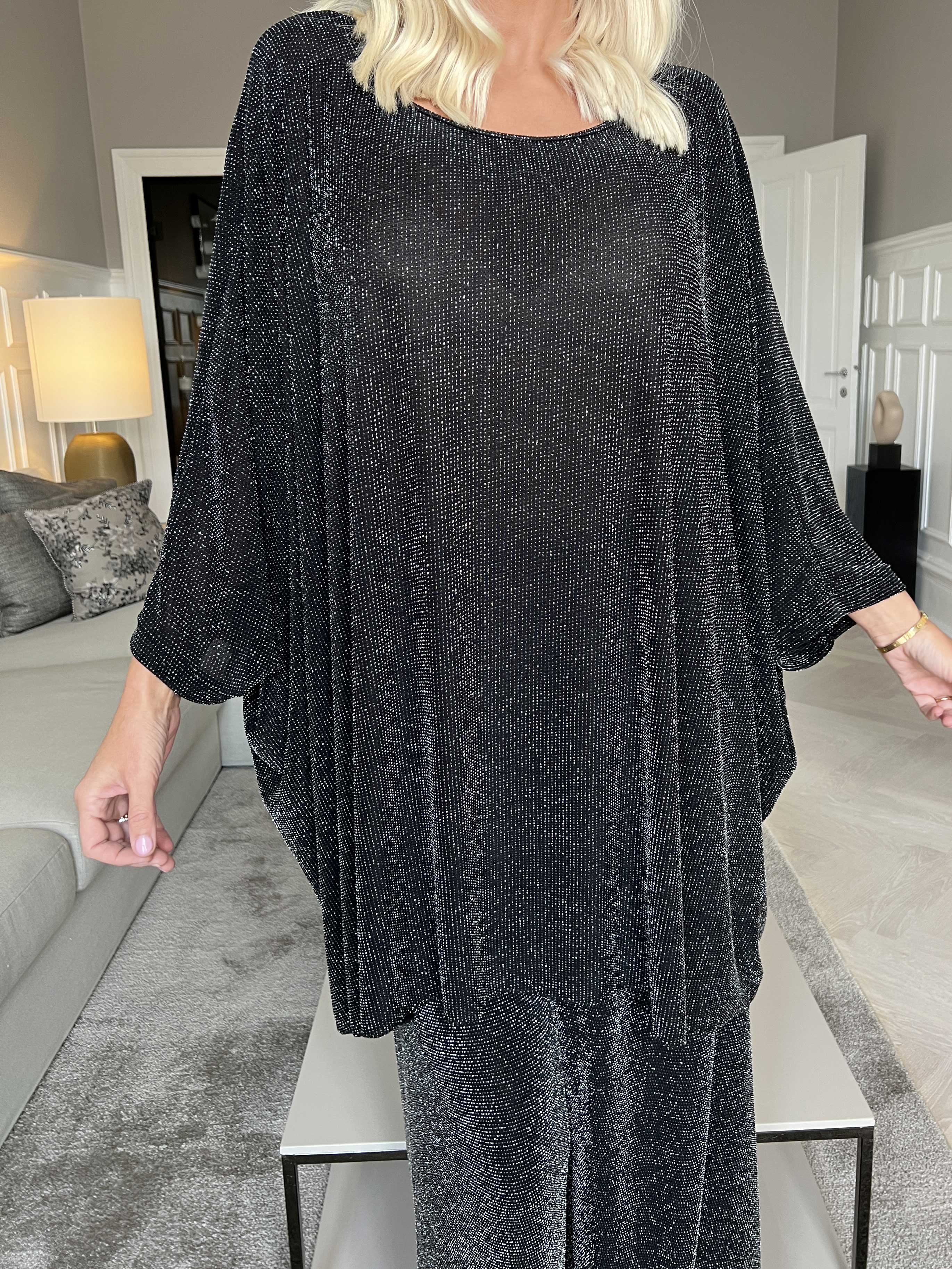 Estella Glitter - Oversized tunika med flagermusærmer