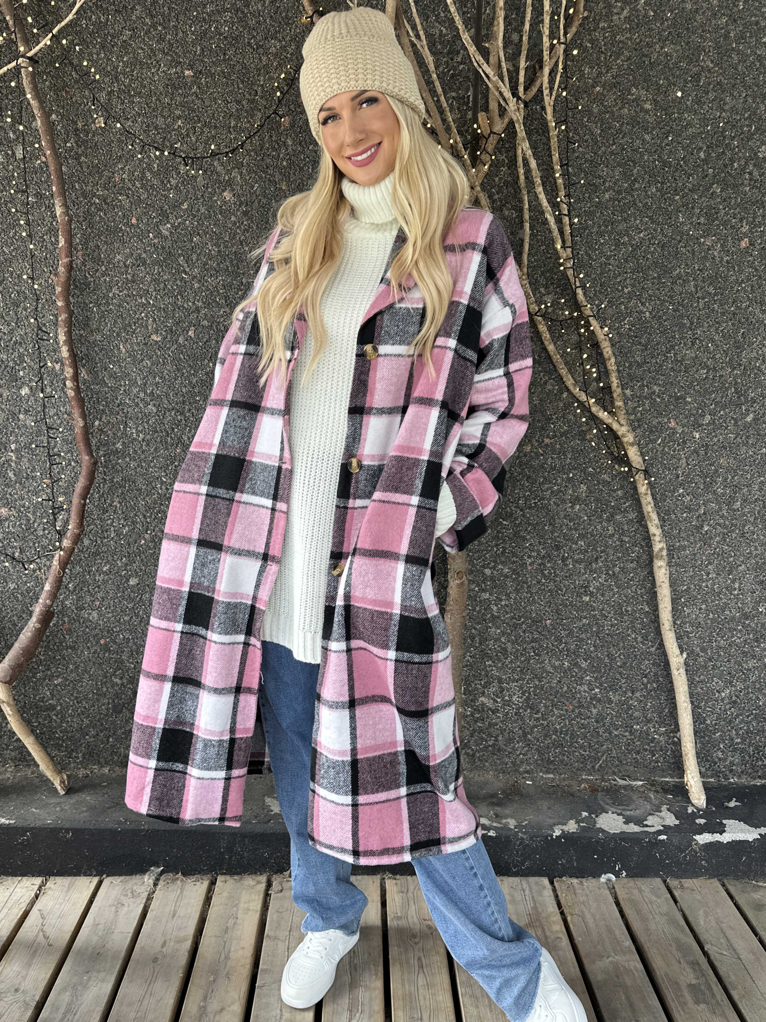 Karoline - Lang ternet skjortejakke i viskose