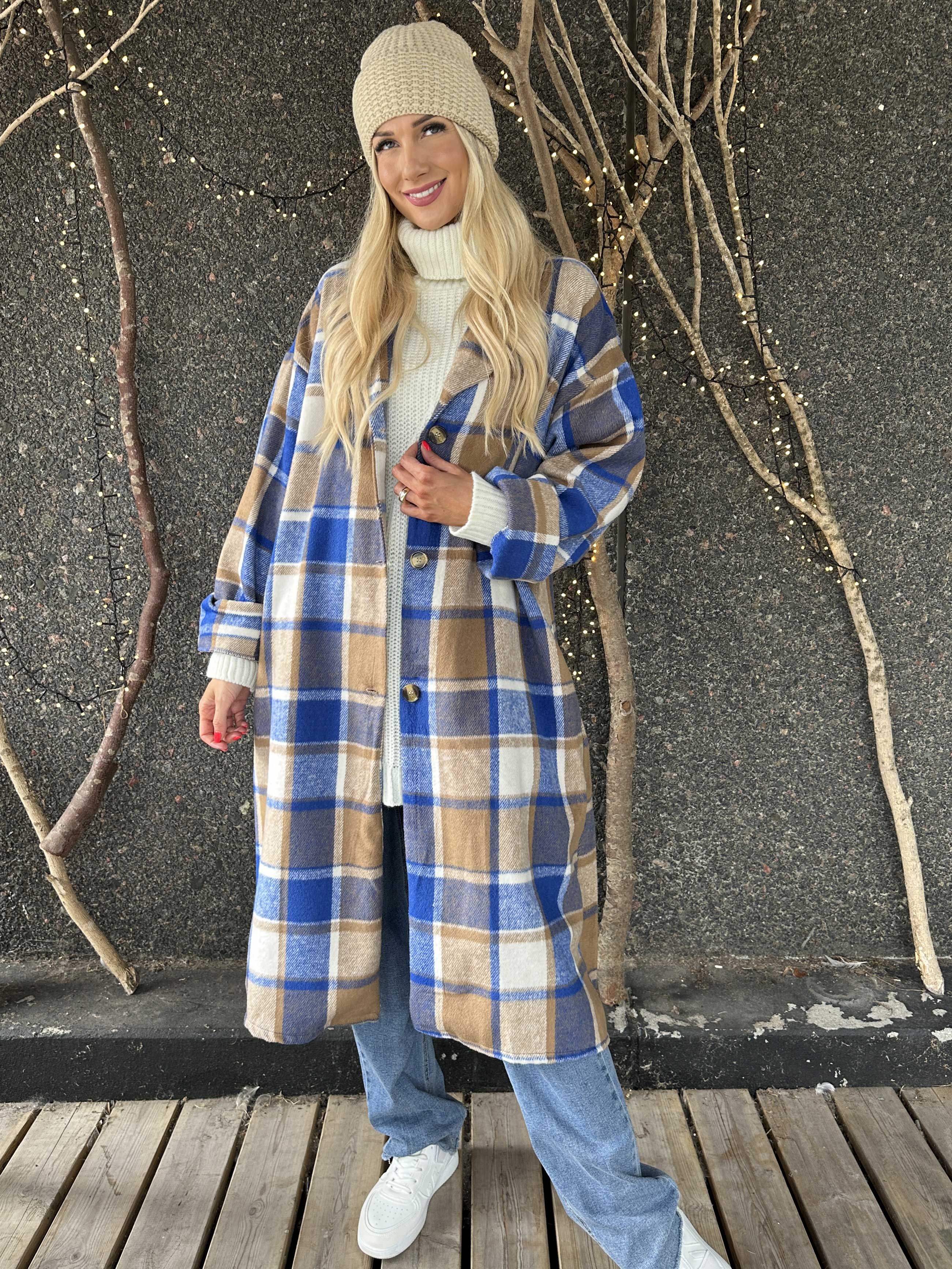 Karoline - Lang ternet skjortejakke i viskose