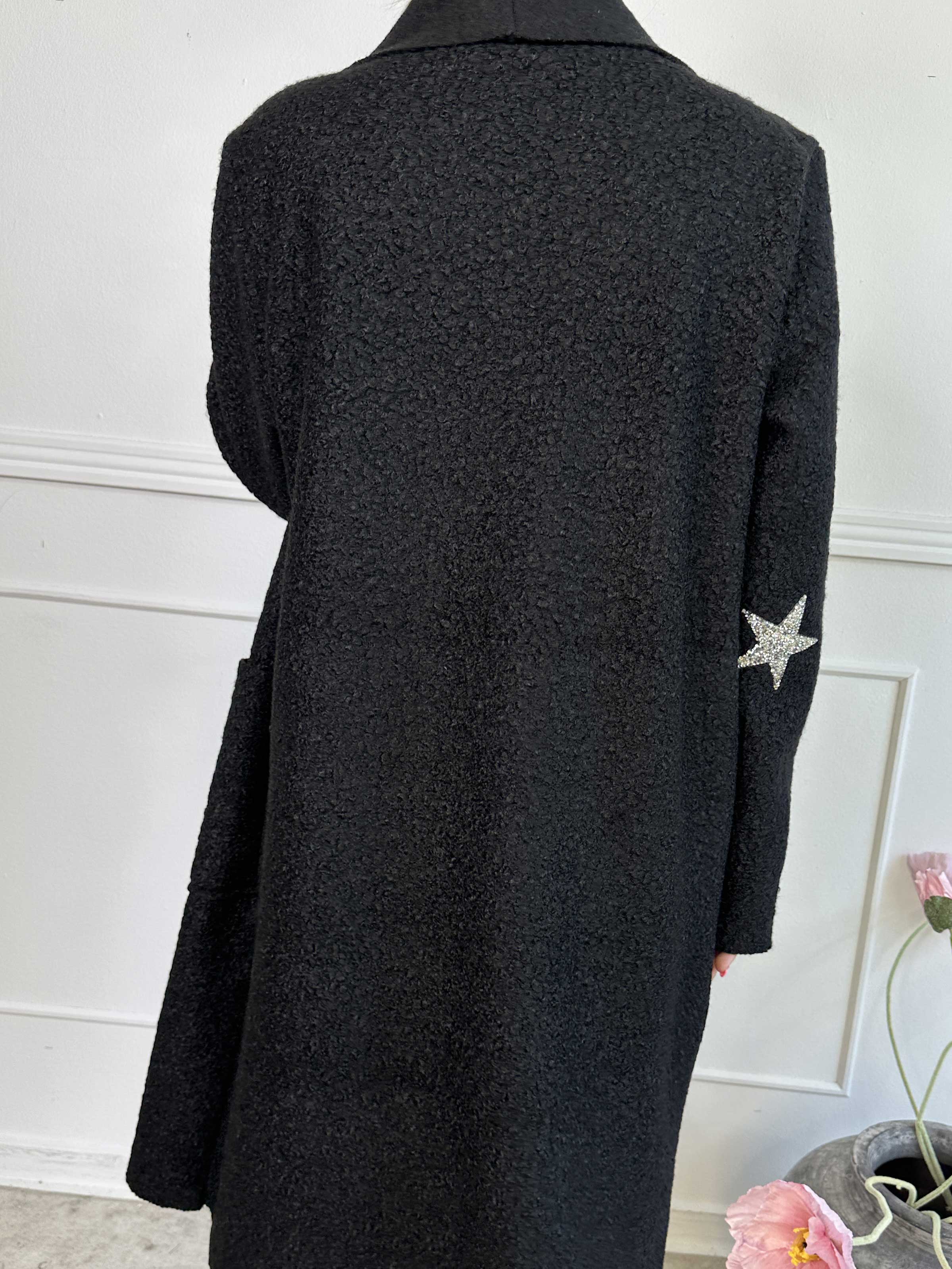 Malfrid - Frakke i blød teddy med shiny stjerner