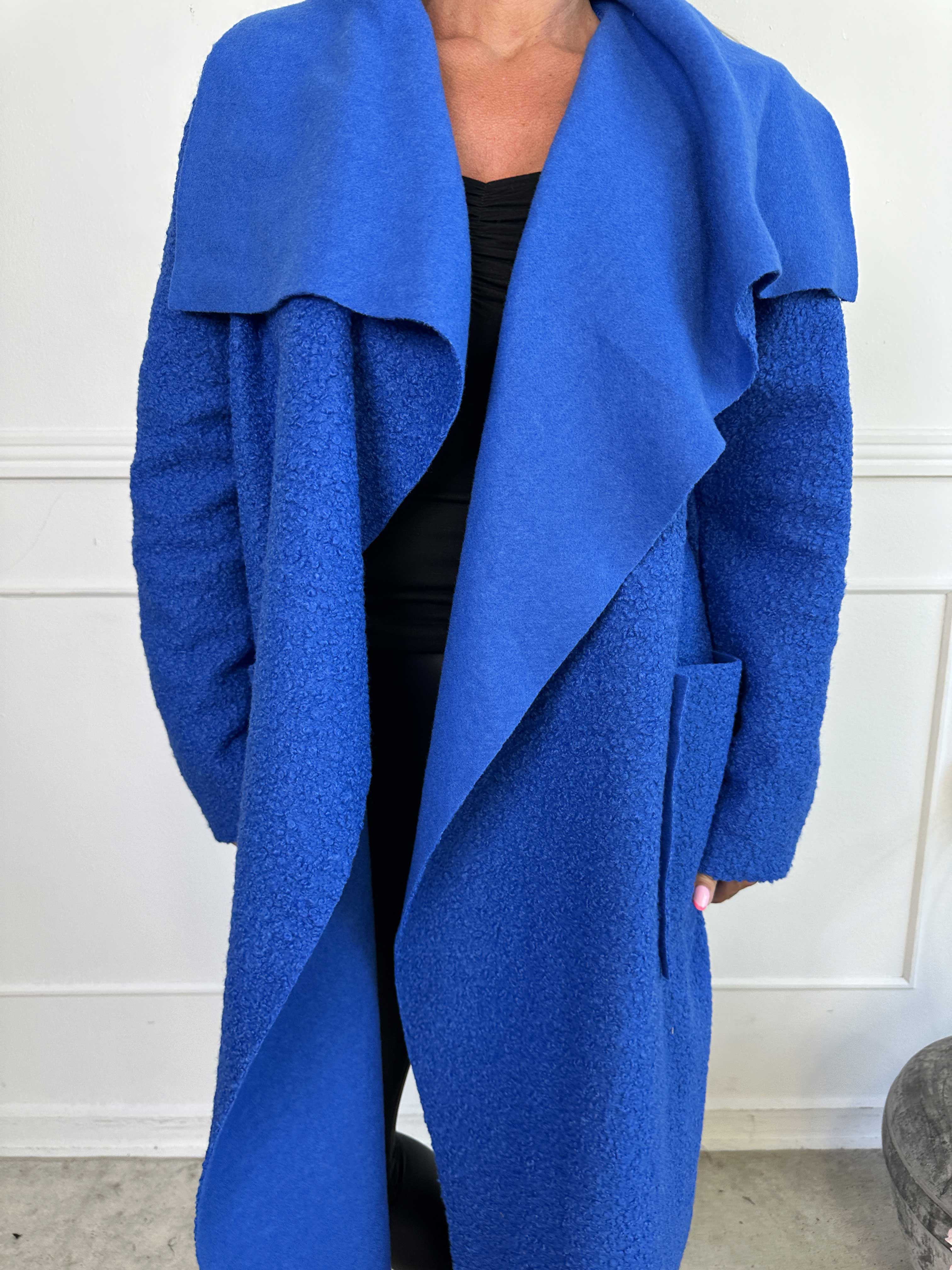 Malfrid - Frakke i blød teddy med shiny stjerner